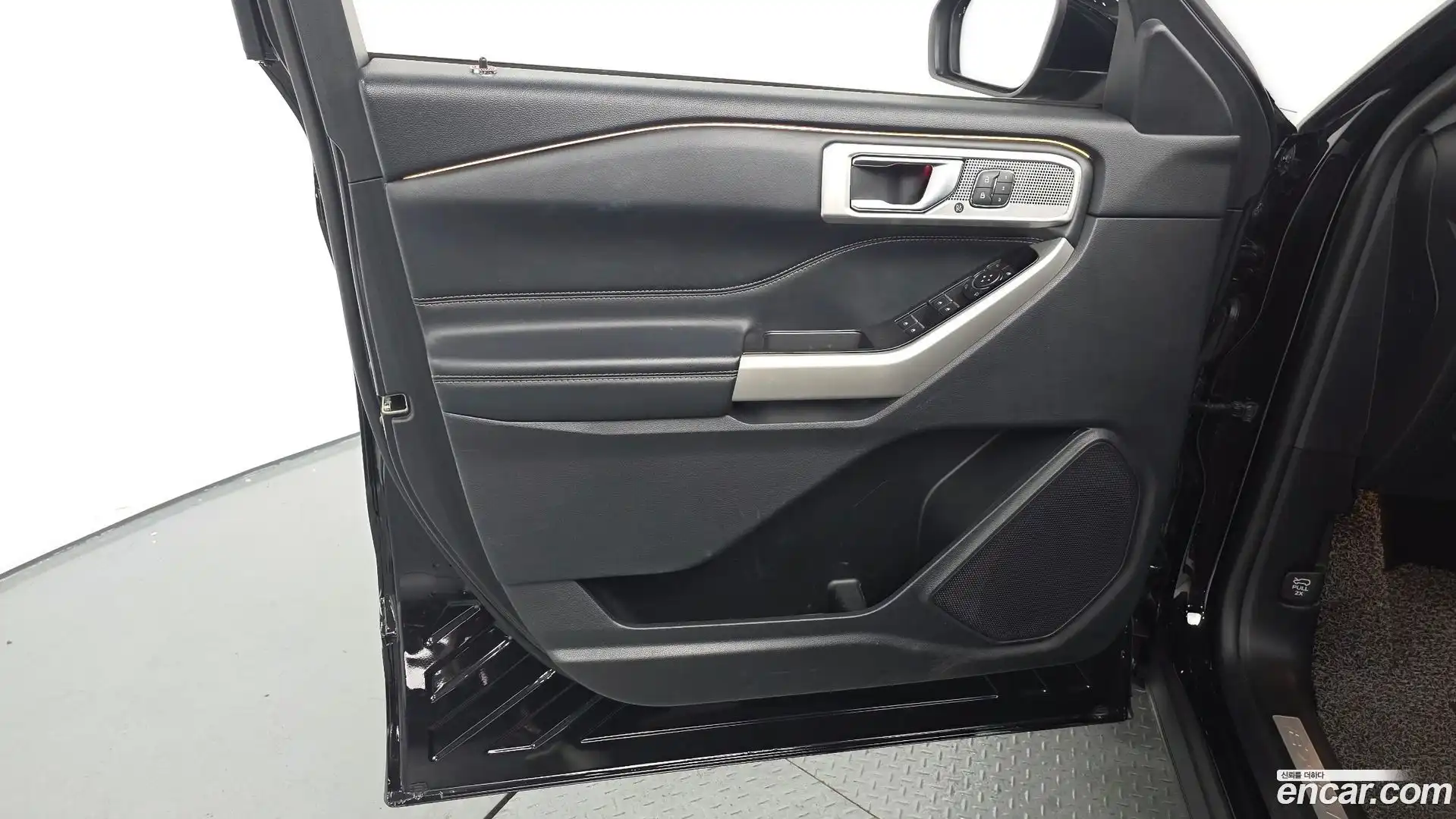 Explorer Ford 2022.7-INNER-034