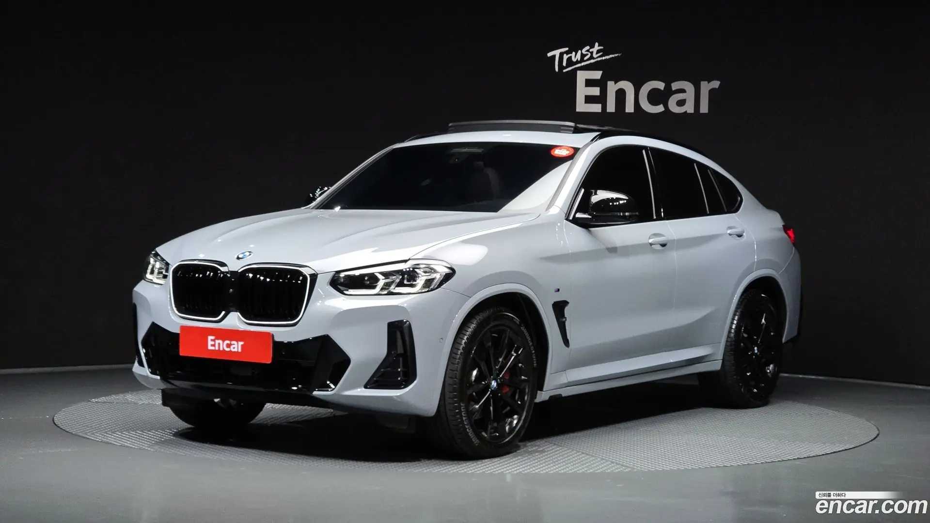 Main__Slider__Photo:X4 BMW 2025.6-0