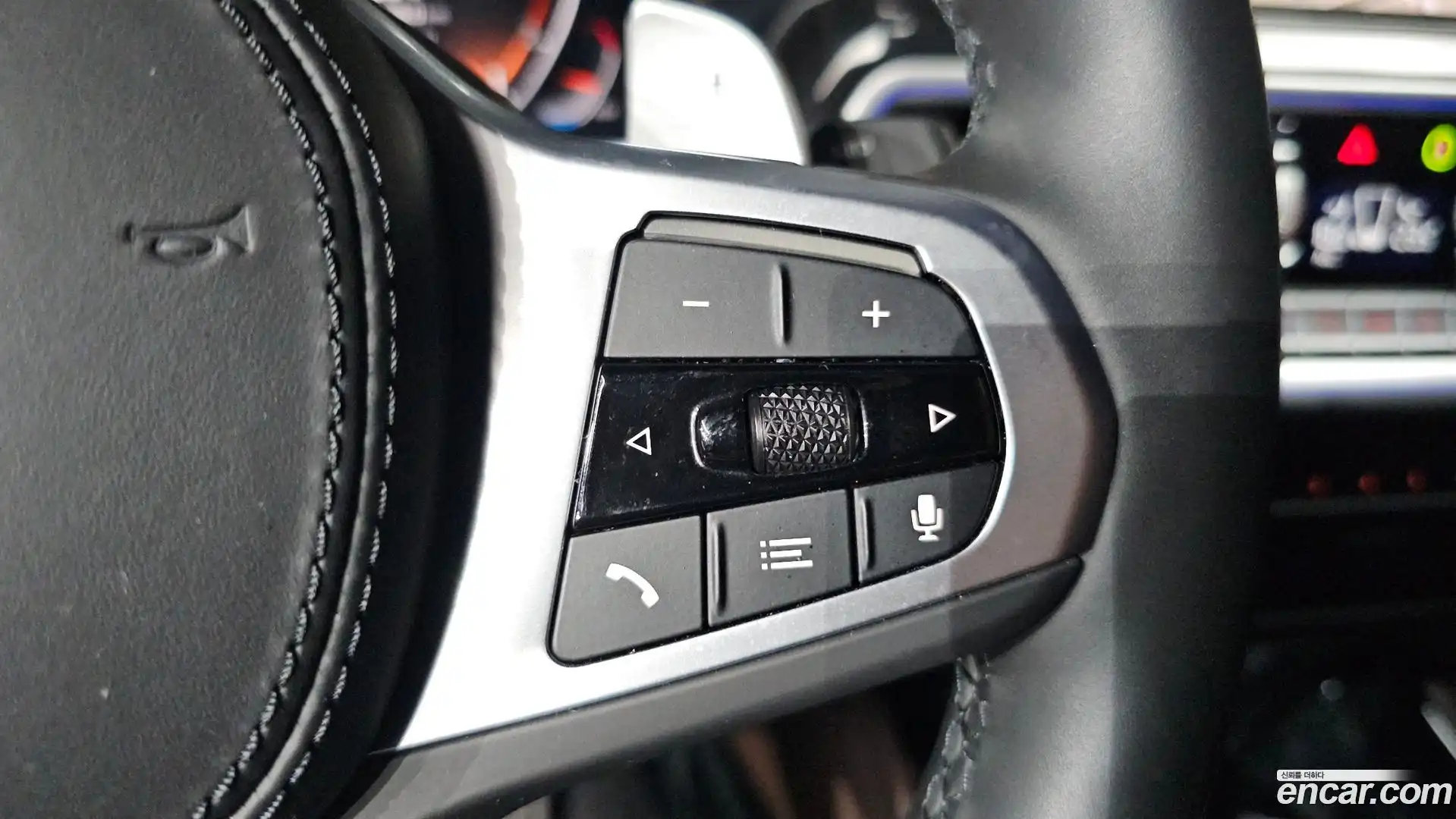 X4 BMW 2025.6-OPTION-024