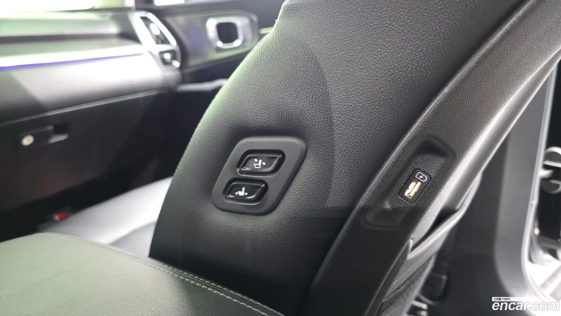 Sorento Kia 2022.8-OPTION-046