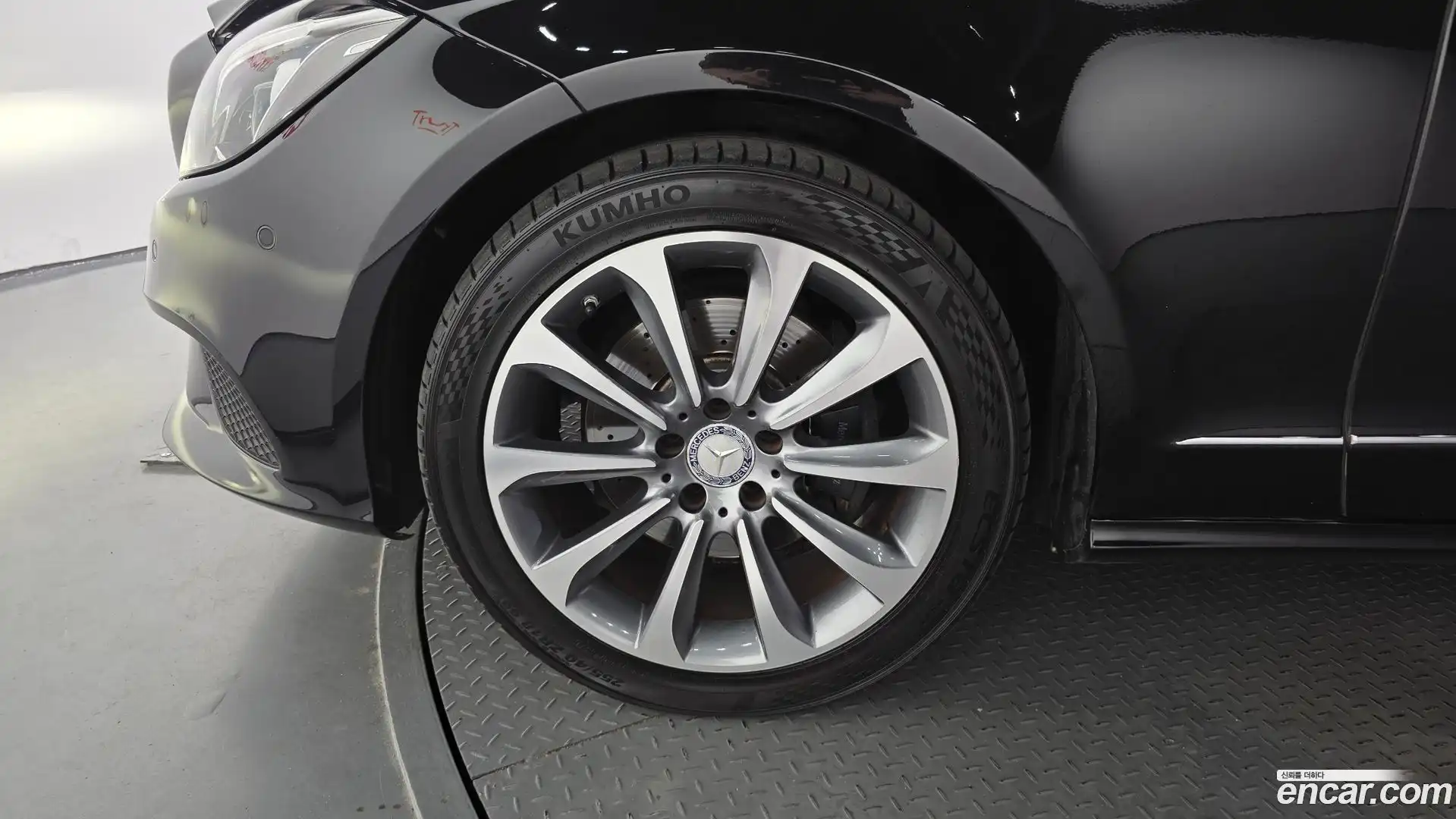 CLS-Class Mercedes-Benz 2016.5-OUTER-005