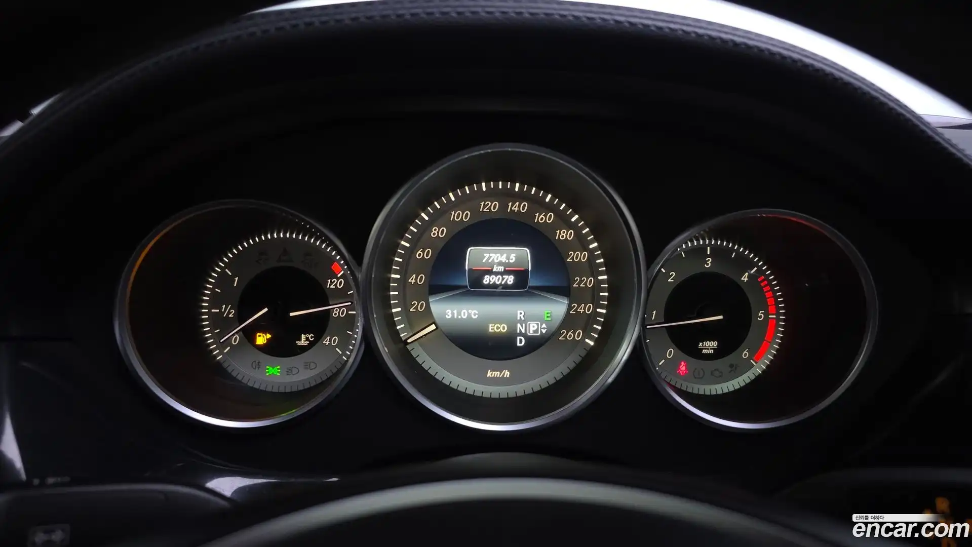 CLS-Class Mercedes-Benz 2016.5-INNER-008