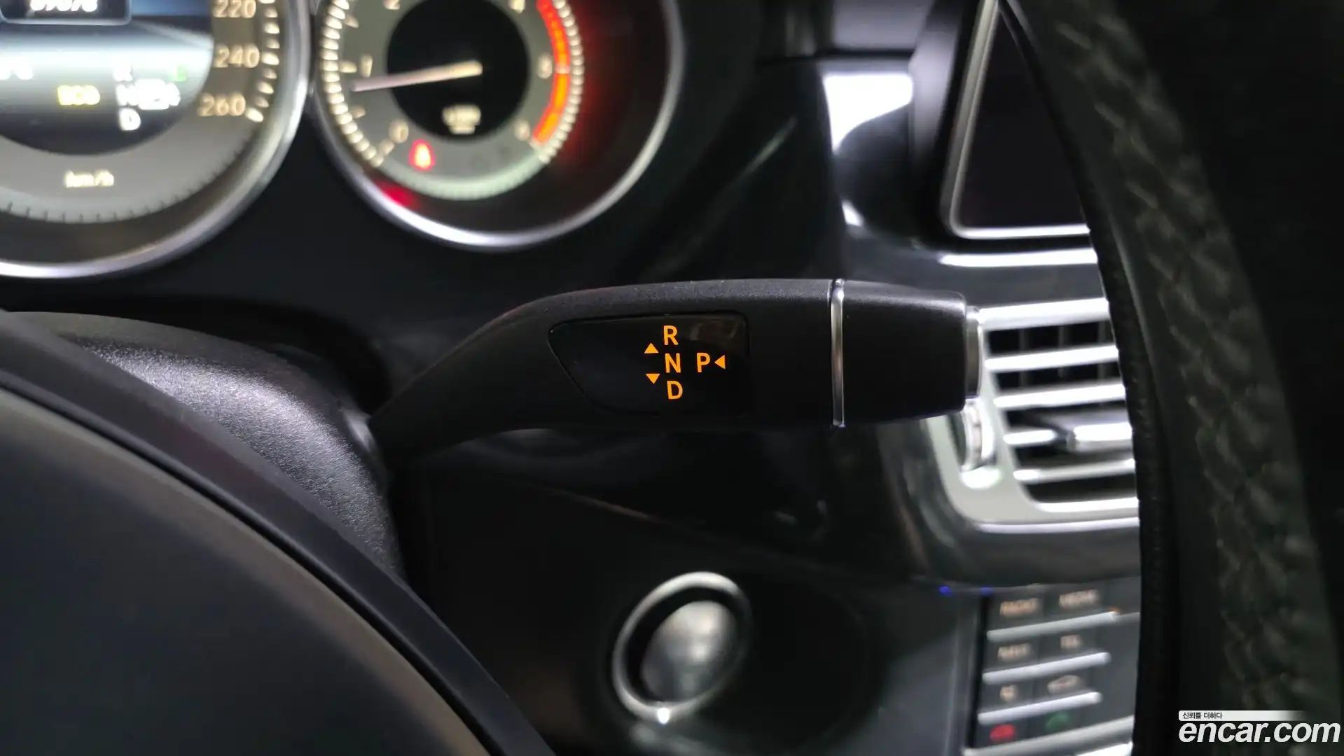 CLS-Class Mercedes-Benz 2016.5-INNER-009
