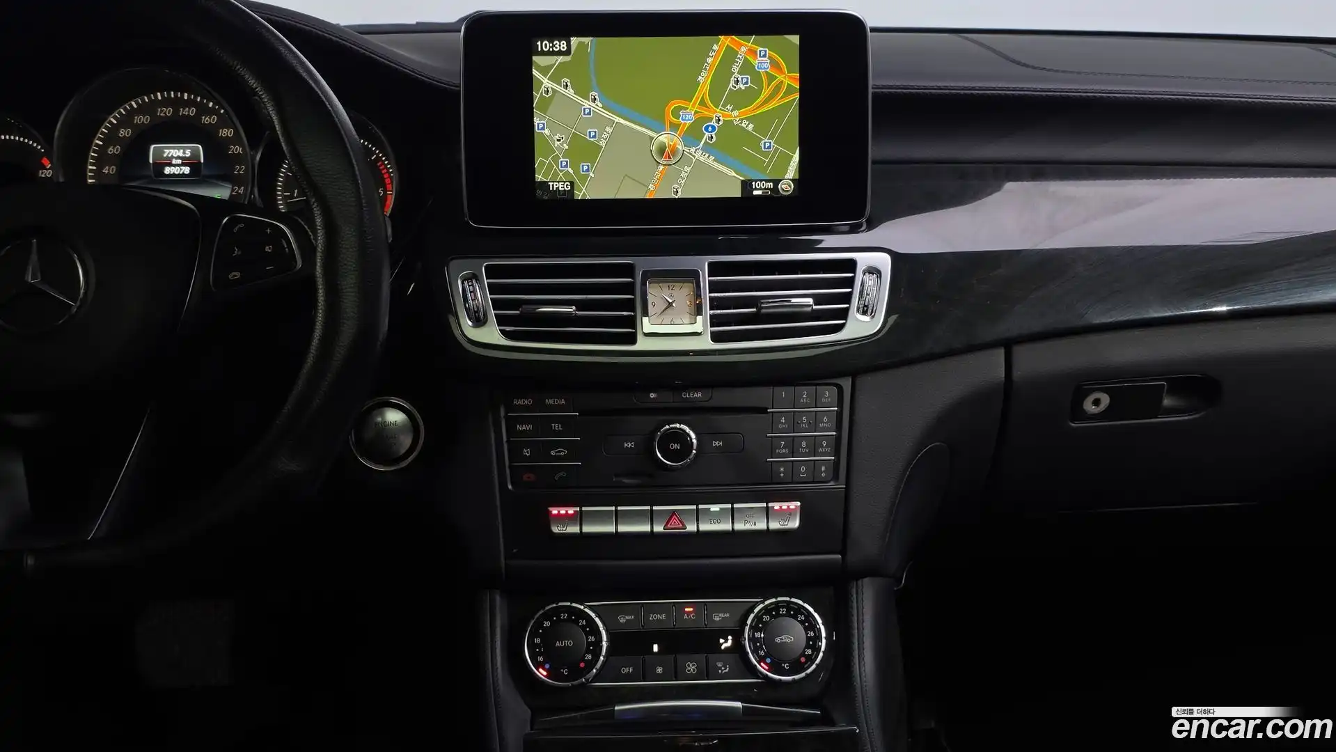 CLS-Class Mercedes-Benz 2016.5-OPTION-016