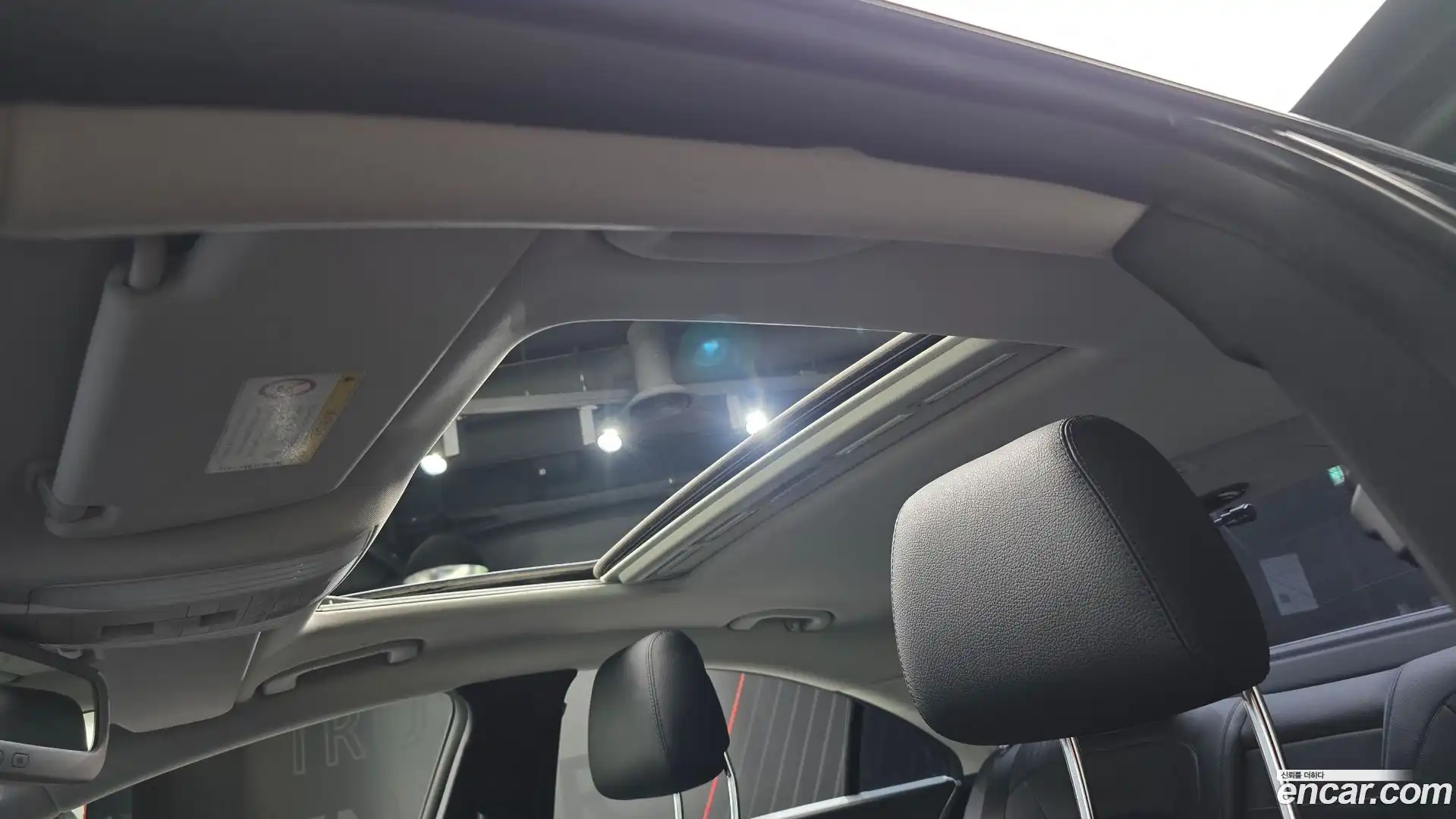 CLS-Class Mercedes-Benz 2016.5-OPTION-019