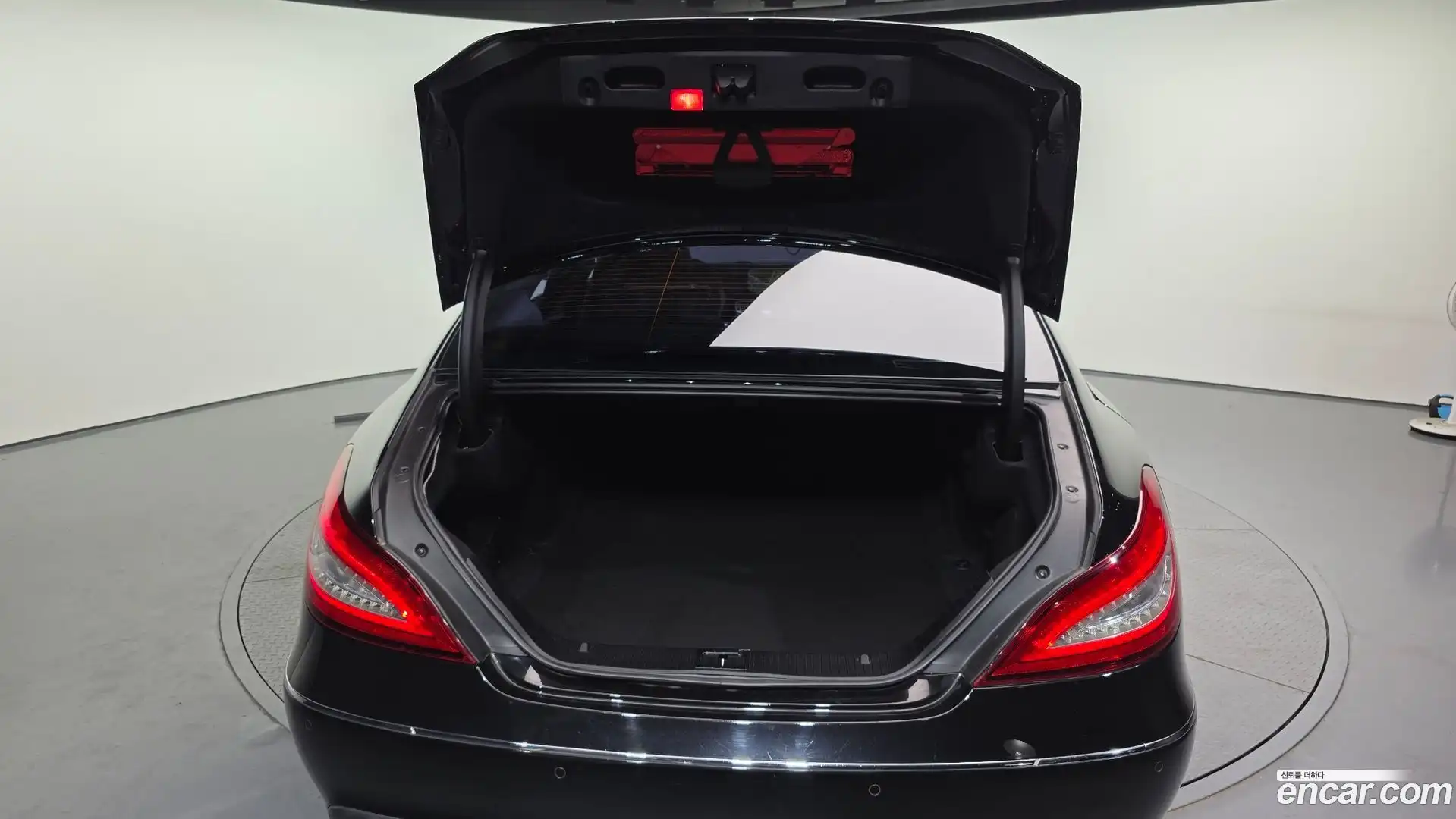 CLS-Class Mercedes-Benz 2016.5-OPTION-024