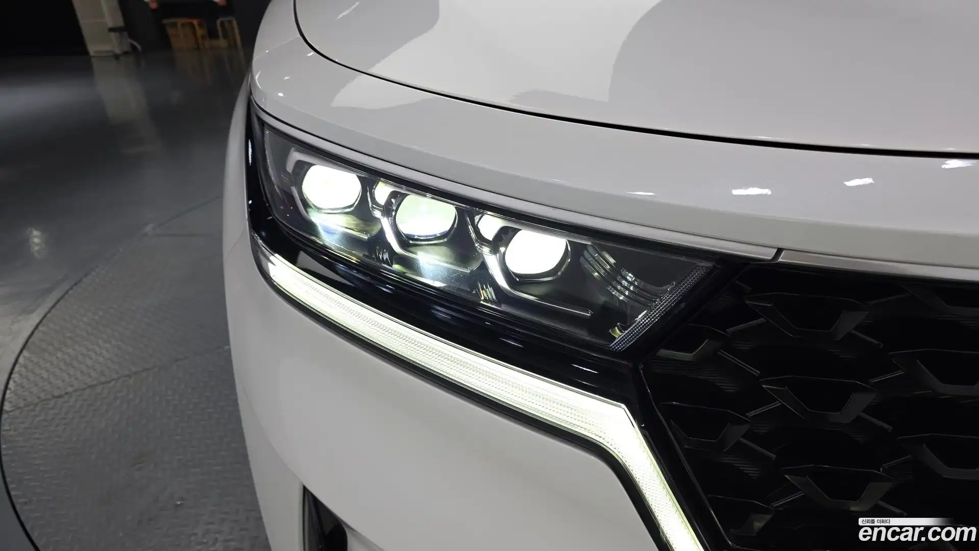 Sorento Kia 2022.6-OUTER-032