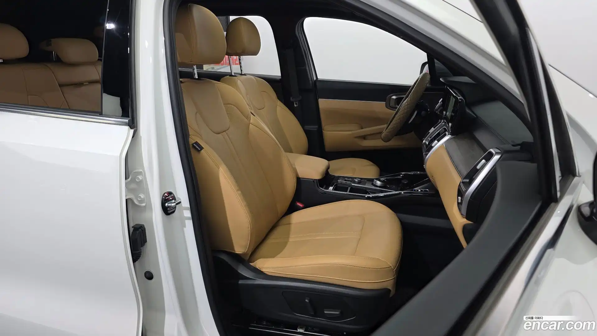 Sorento Kia 2022.6-INNER-036