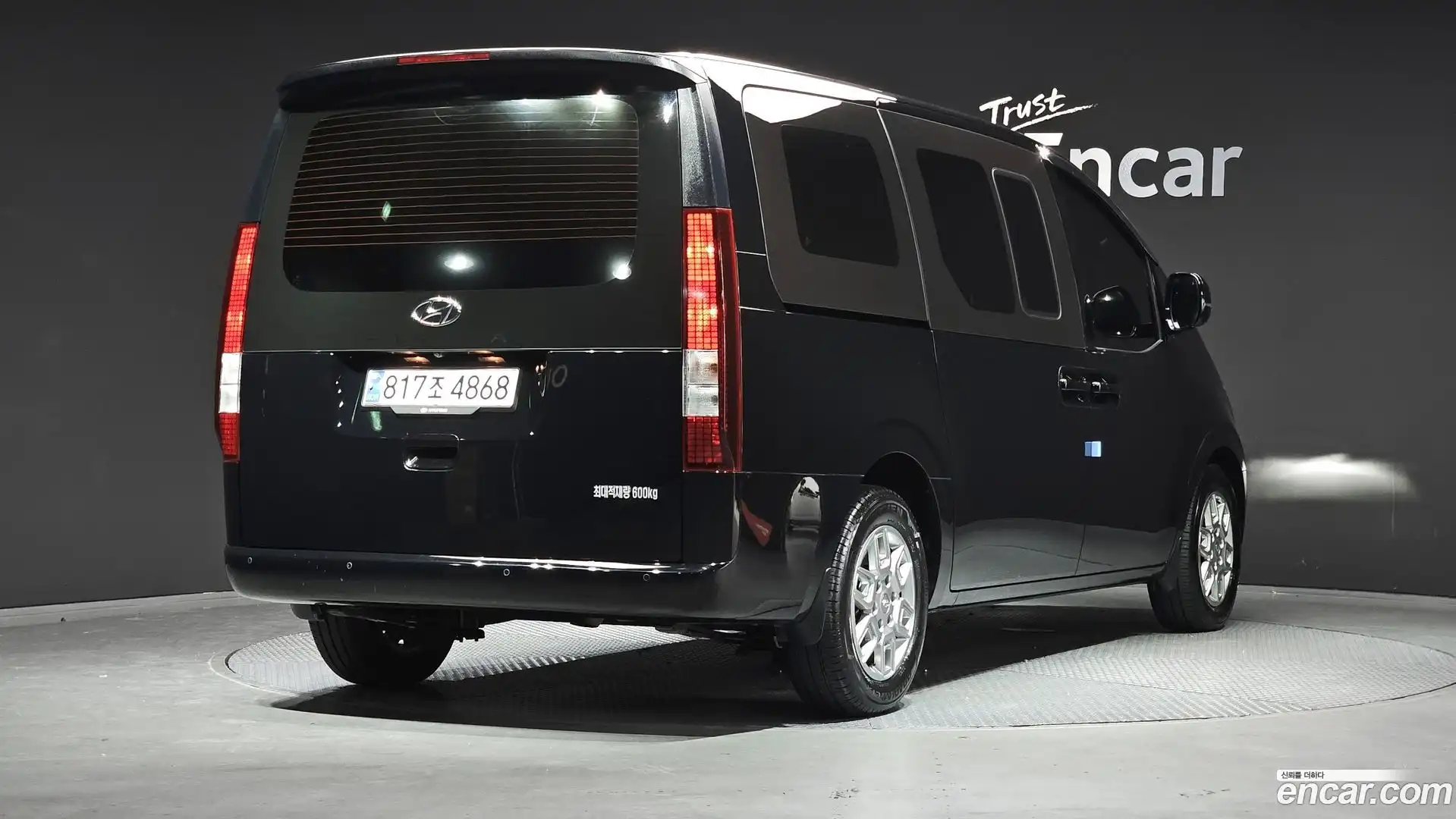 Staria Hyundai 2024.0-OUTER-002