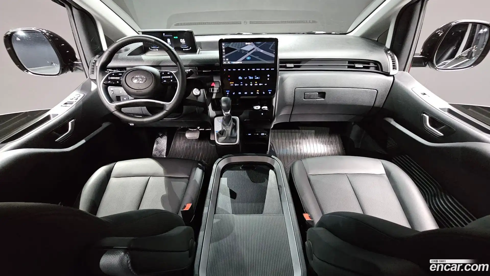 Staria Hyundai 2024.0-INNER-007