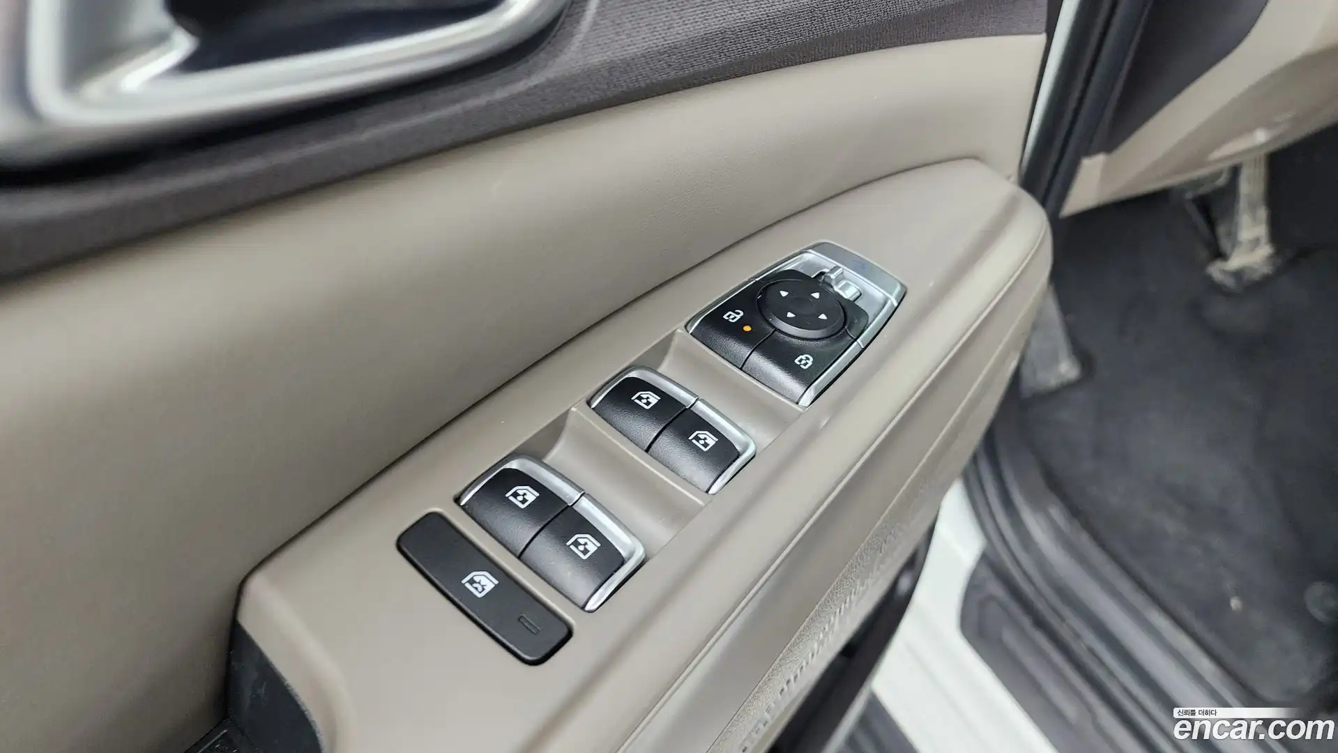 Canival Kia 2024.6-OPTION-043