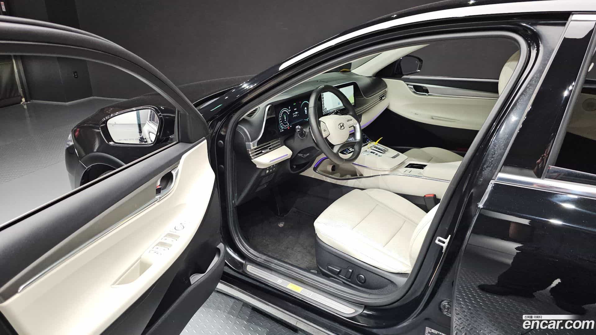 Grandeur Hyundai 2022.7-INNER-010