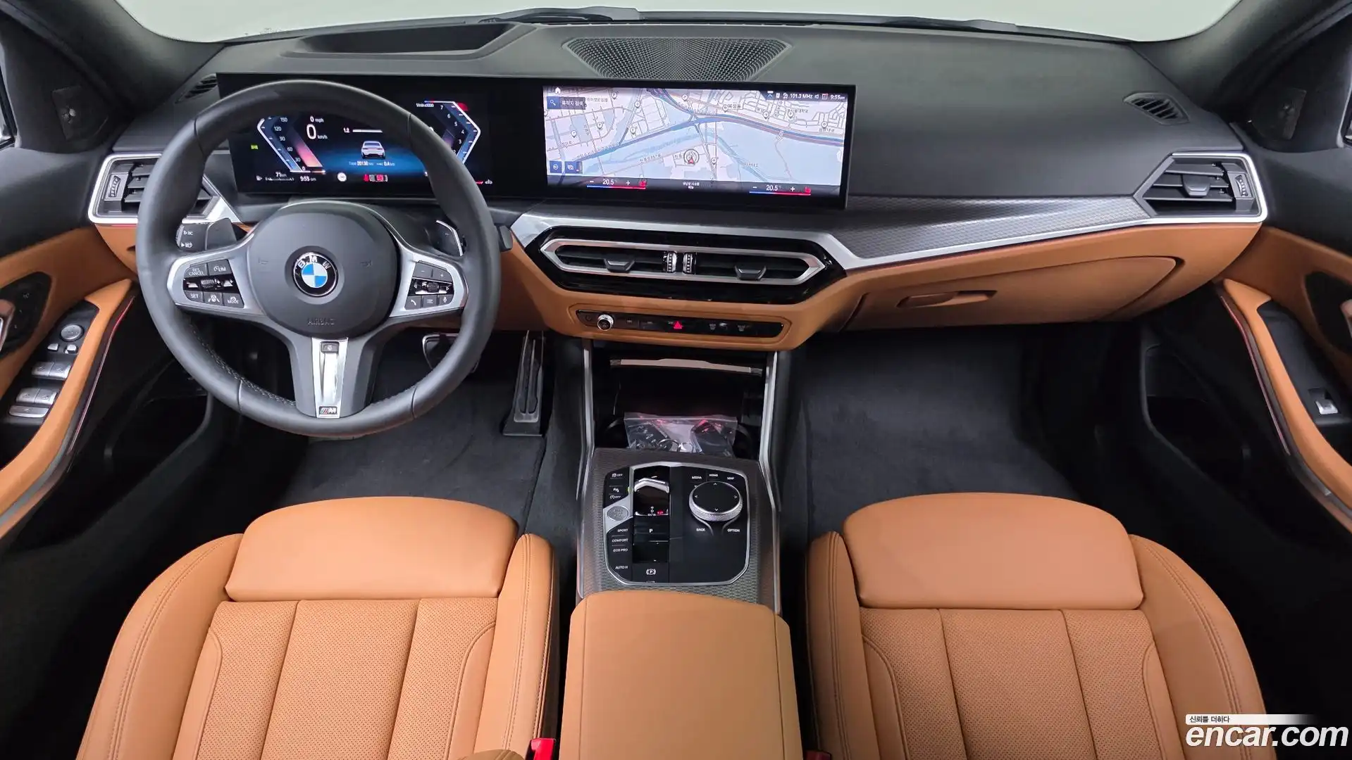 3-Series BMW 2023.10-INNER-007