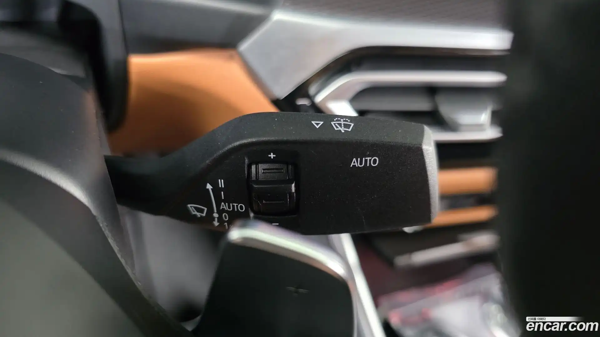 3-Series BMW 2023.10-OPTION-041