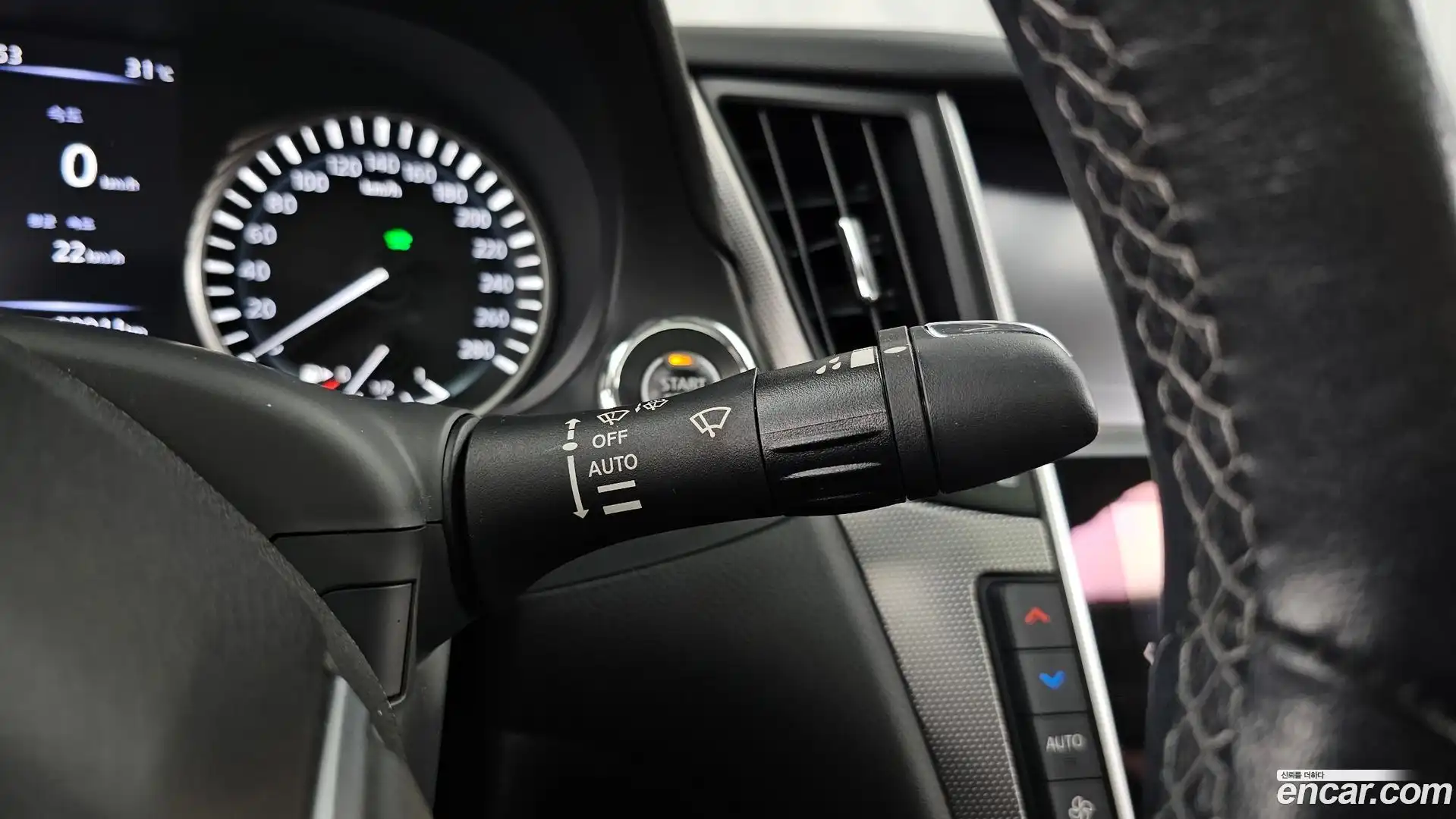 Q50 Infiniti 2018.2-OPTION-023