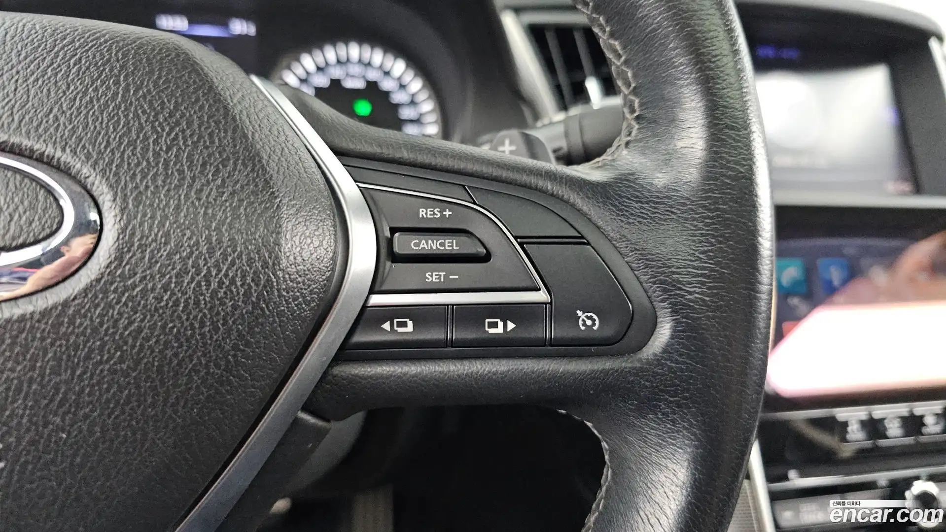 Q50 Infiniti 2018.2-OPTION-041
