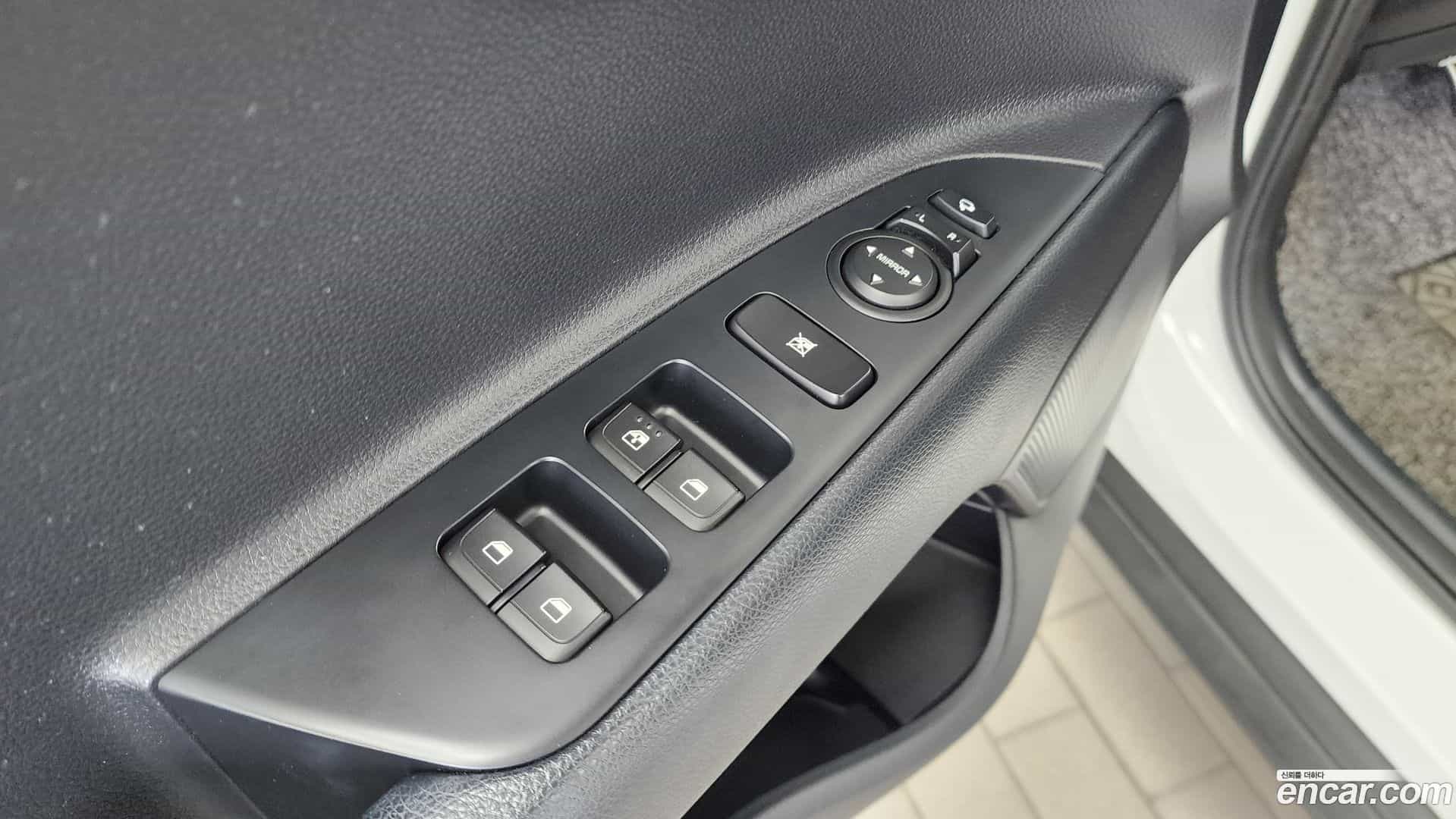 Stonic Kia 2019.0-OPTION-042