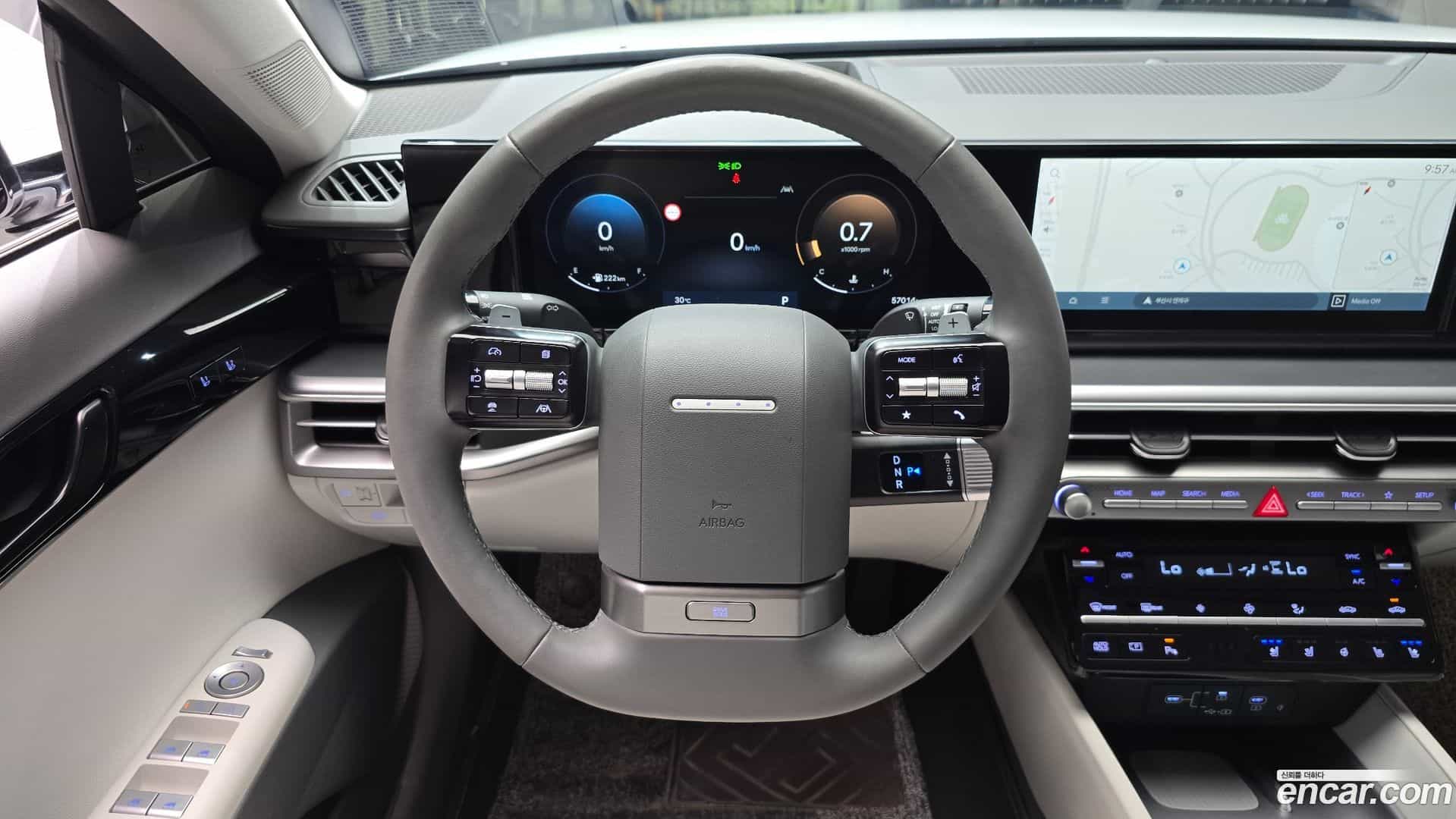 Grandeur Hyundai 2023.7-OPTION-017