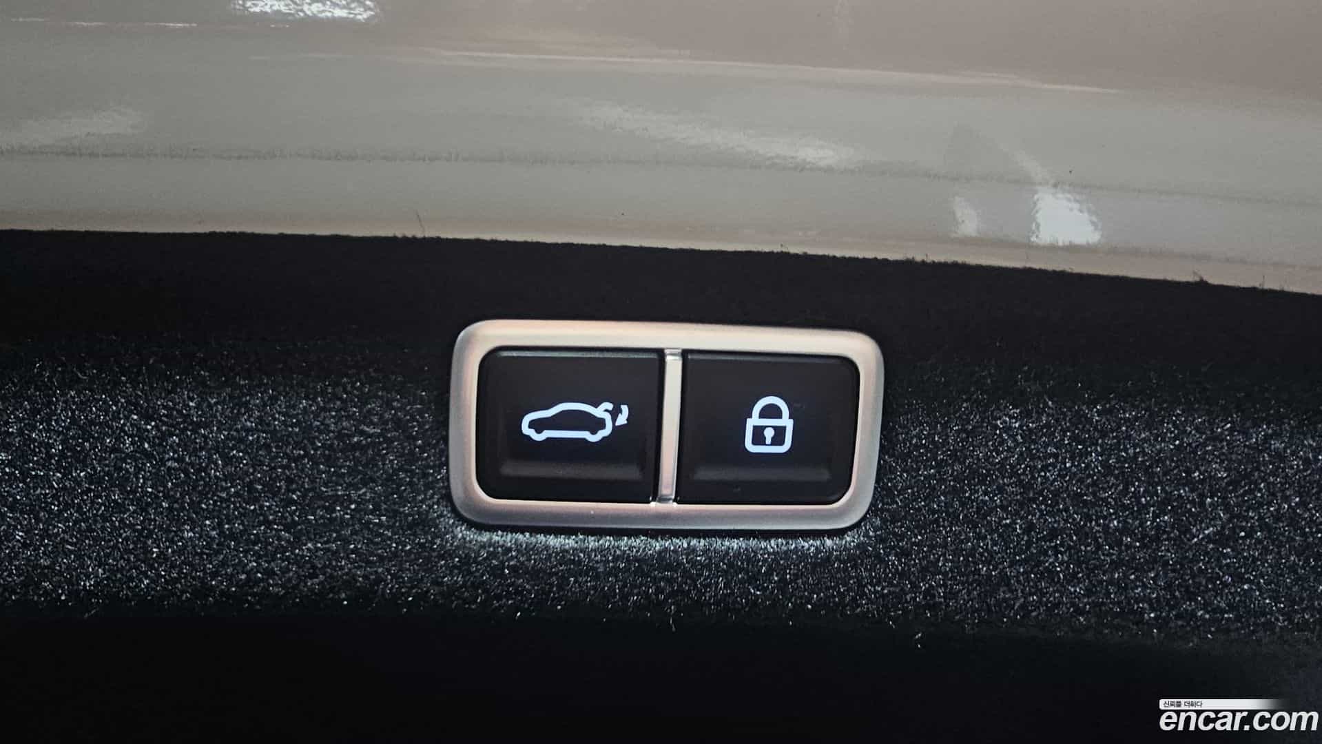 Grandeur Hyundai 2023.7-OPTION-044