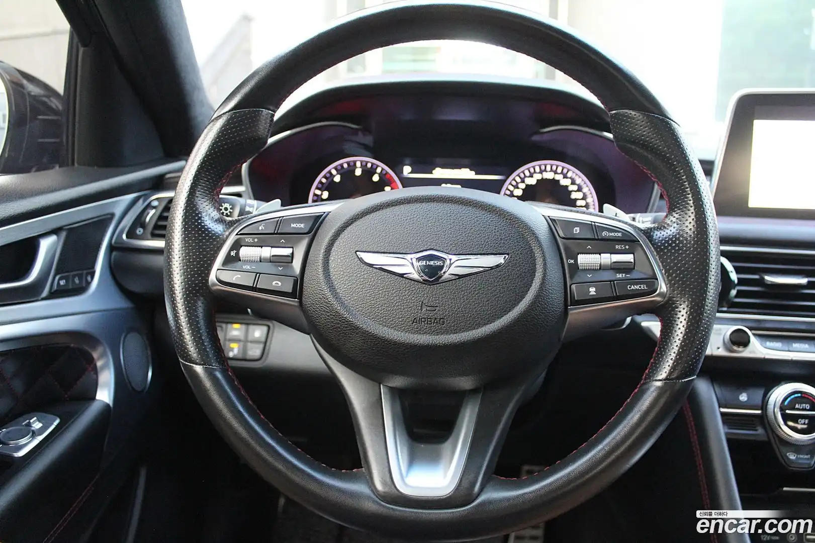 G70 Genesis 2018.11-INNER-009