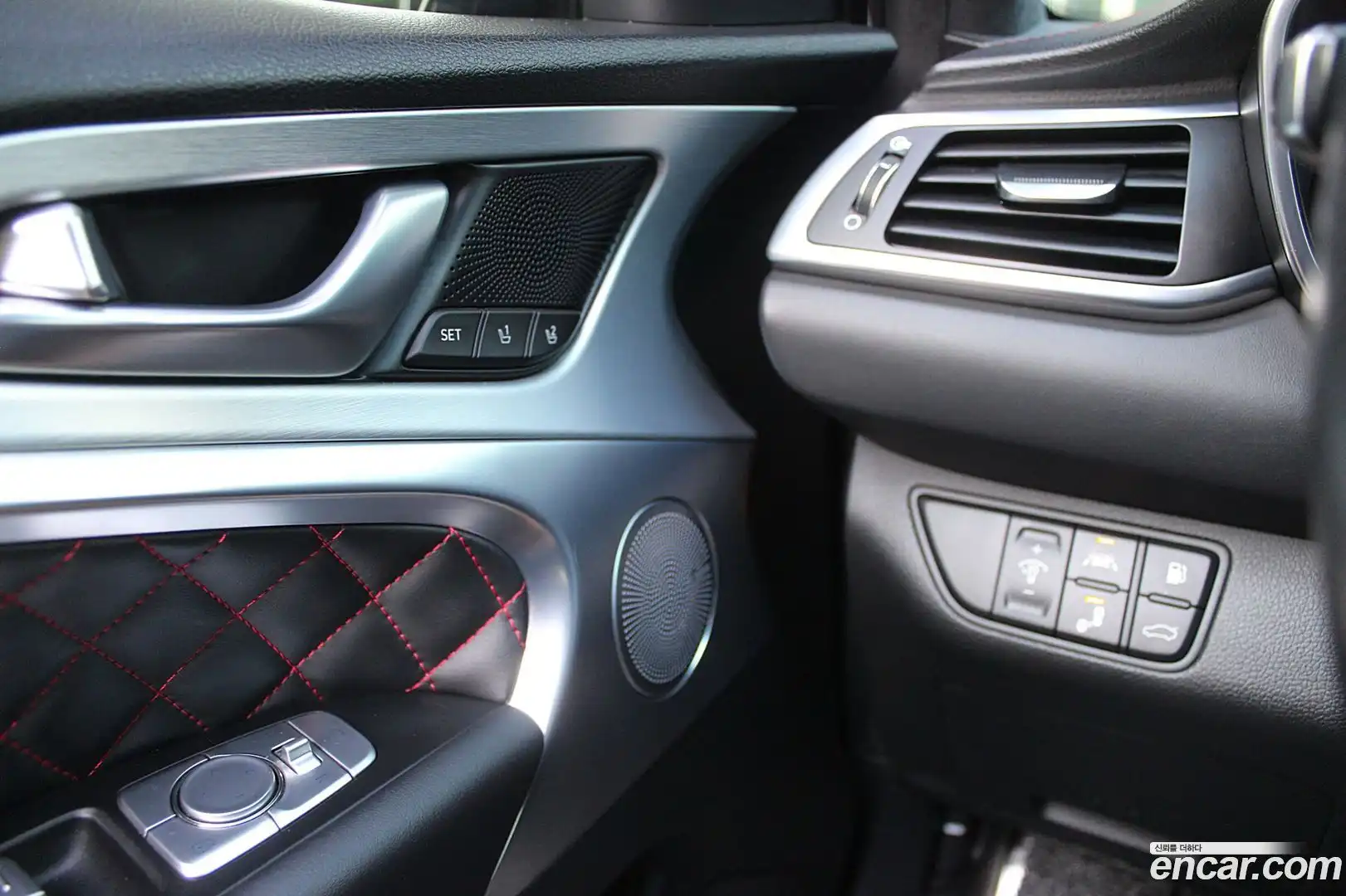 G70 Genesis 2018.11-INNER-010