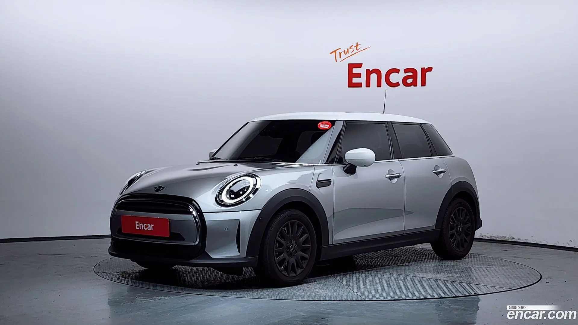 Main__Slider__Photo:Cooper Mini 2023.6-0
