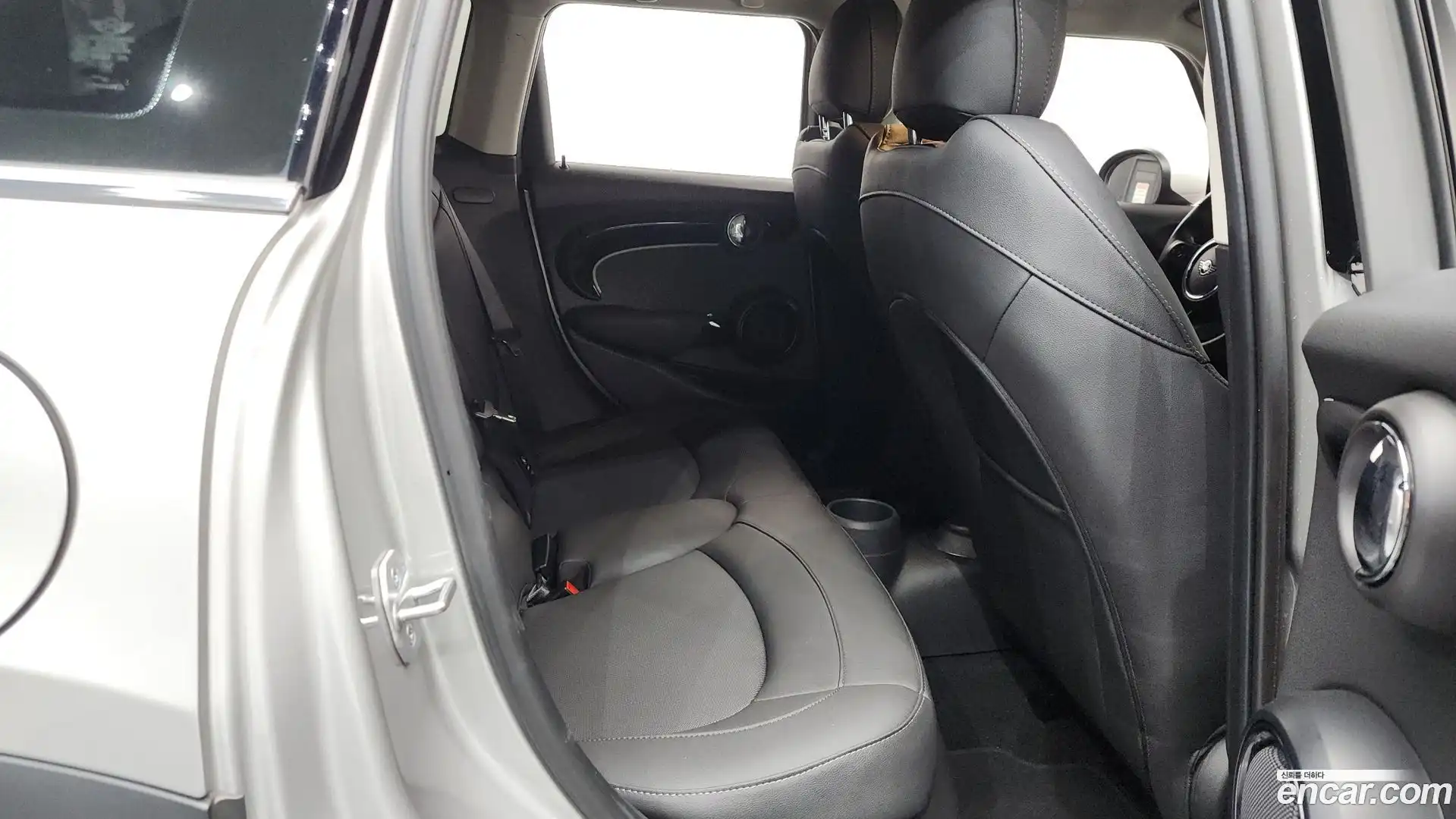 Cooper Mini 2023.6-OPTION-015