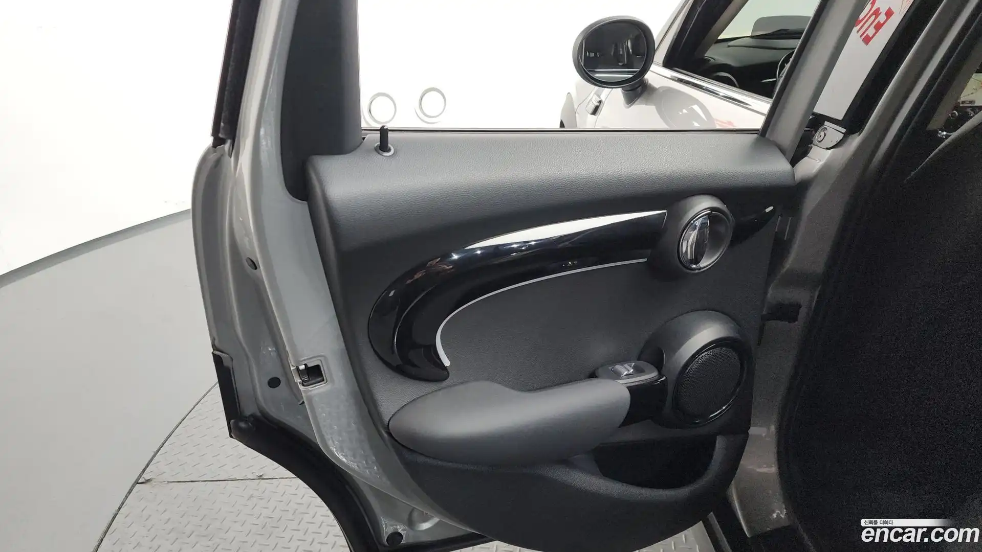 Cooper Mini 2023.6-INNER-035