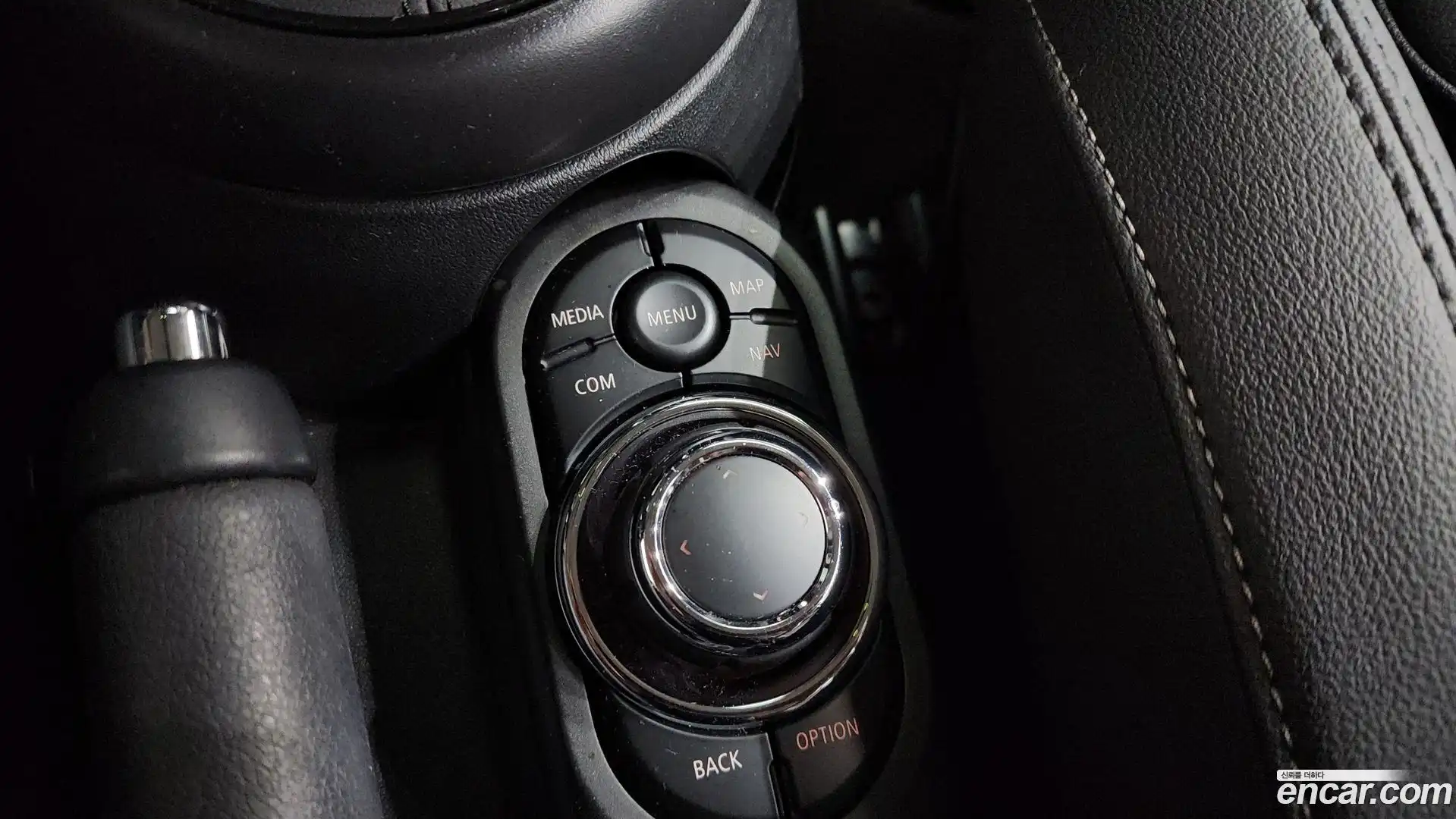 Cooper Mini 2023.6-OPTION-042