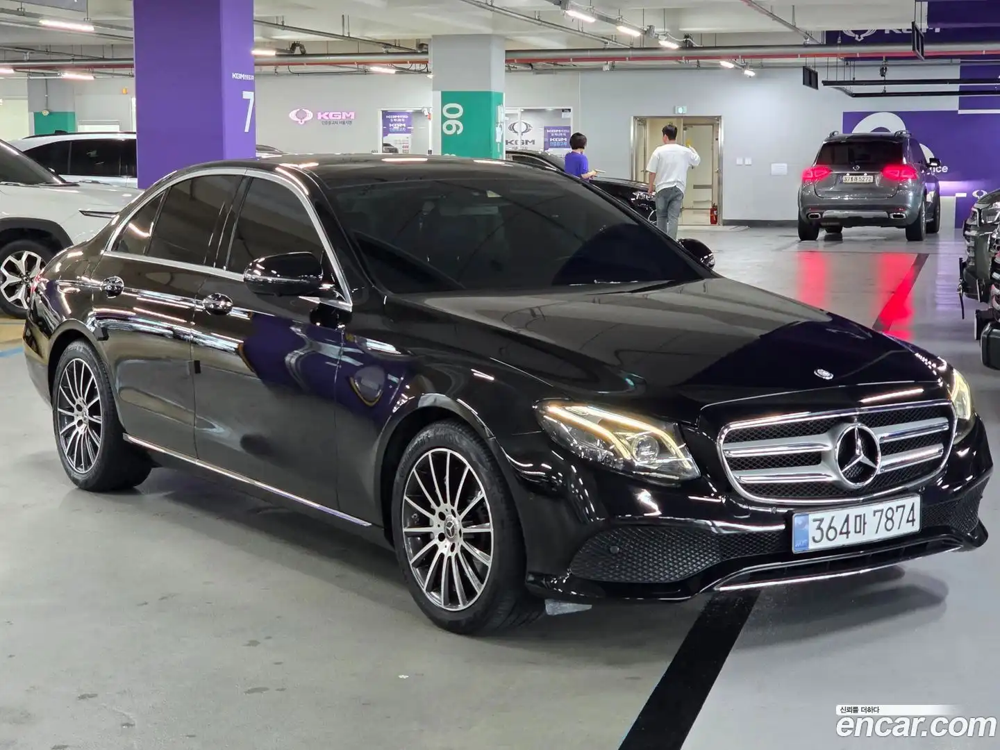 E-Class Mercedes-Benz 2016.9-OUTER-002