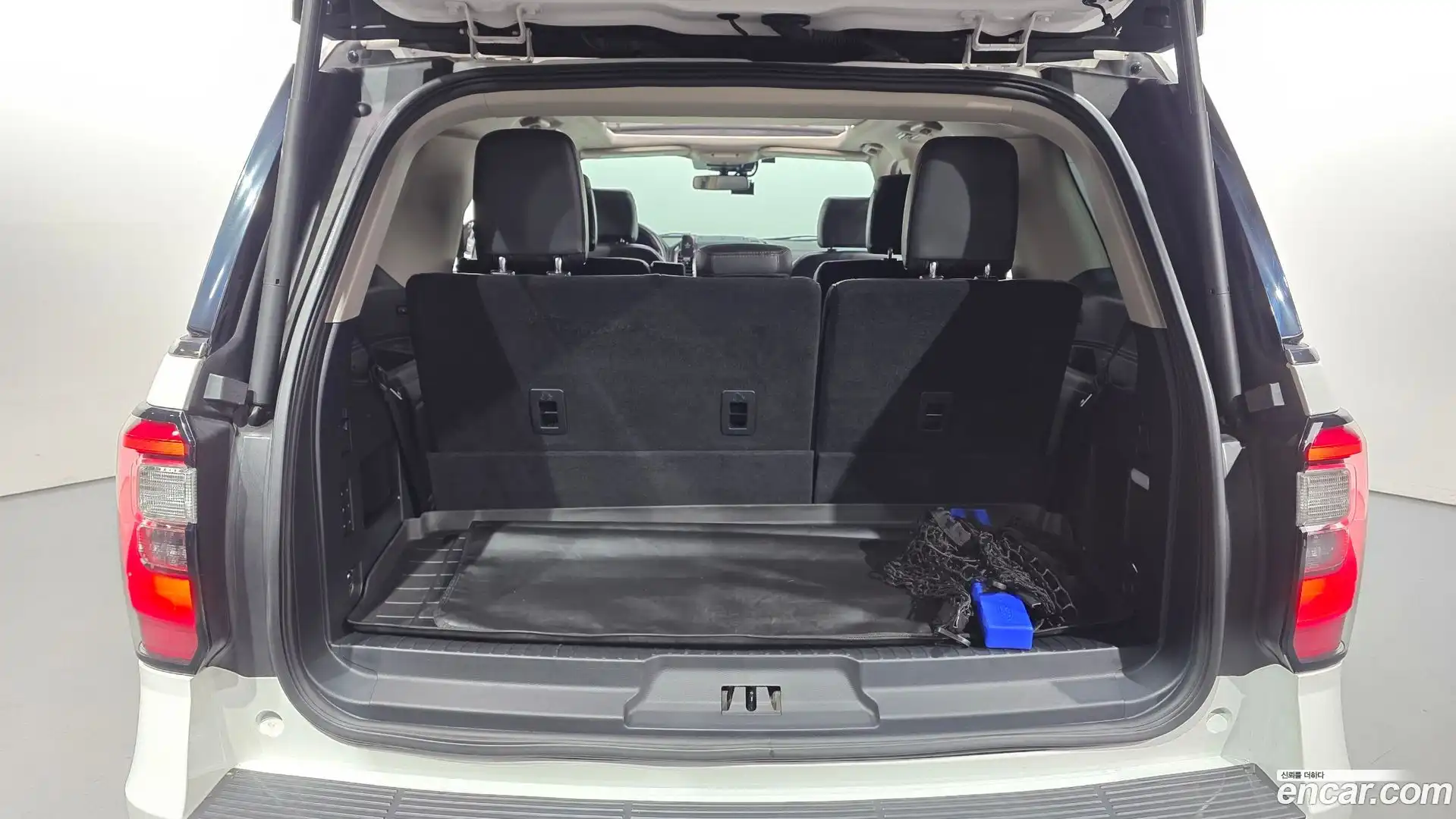 Expedition Ford 2021.10-OPTION-023