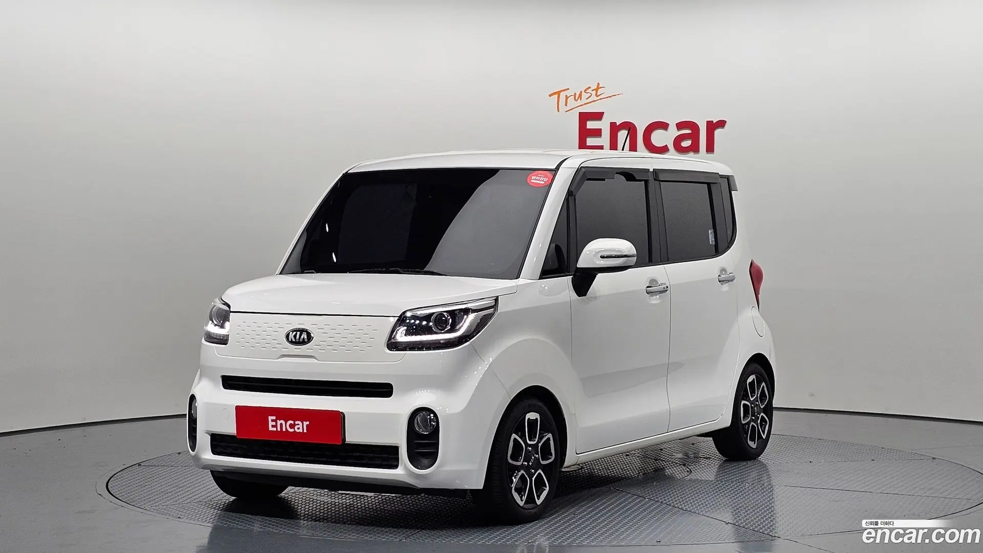 Main__Slider__Photo:RAY Kia 2019.7-0