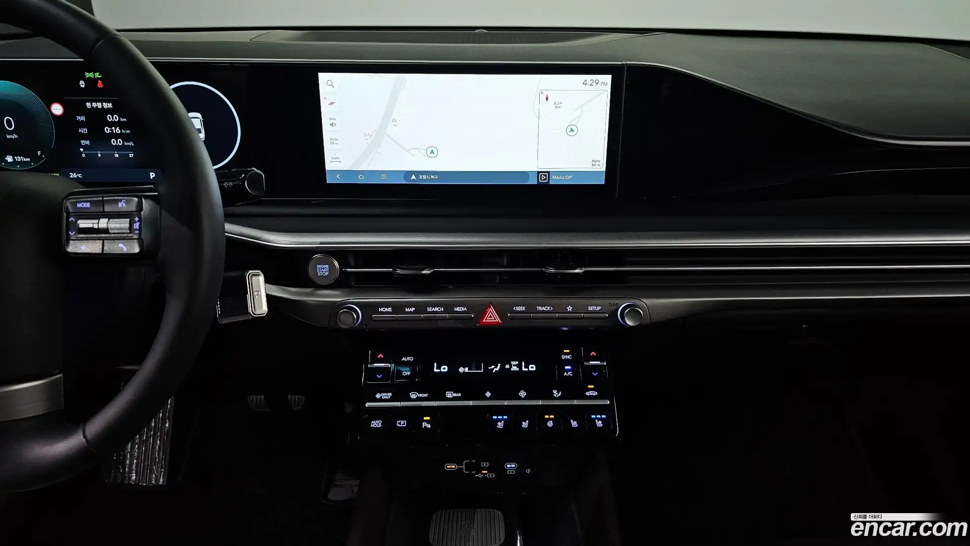 Grandeur Hyundai 2024.5-OPTION-016