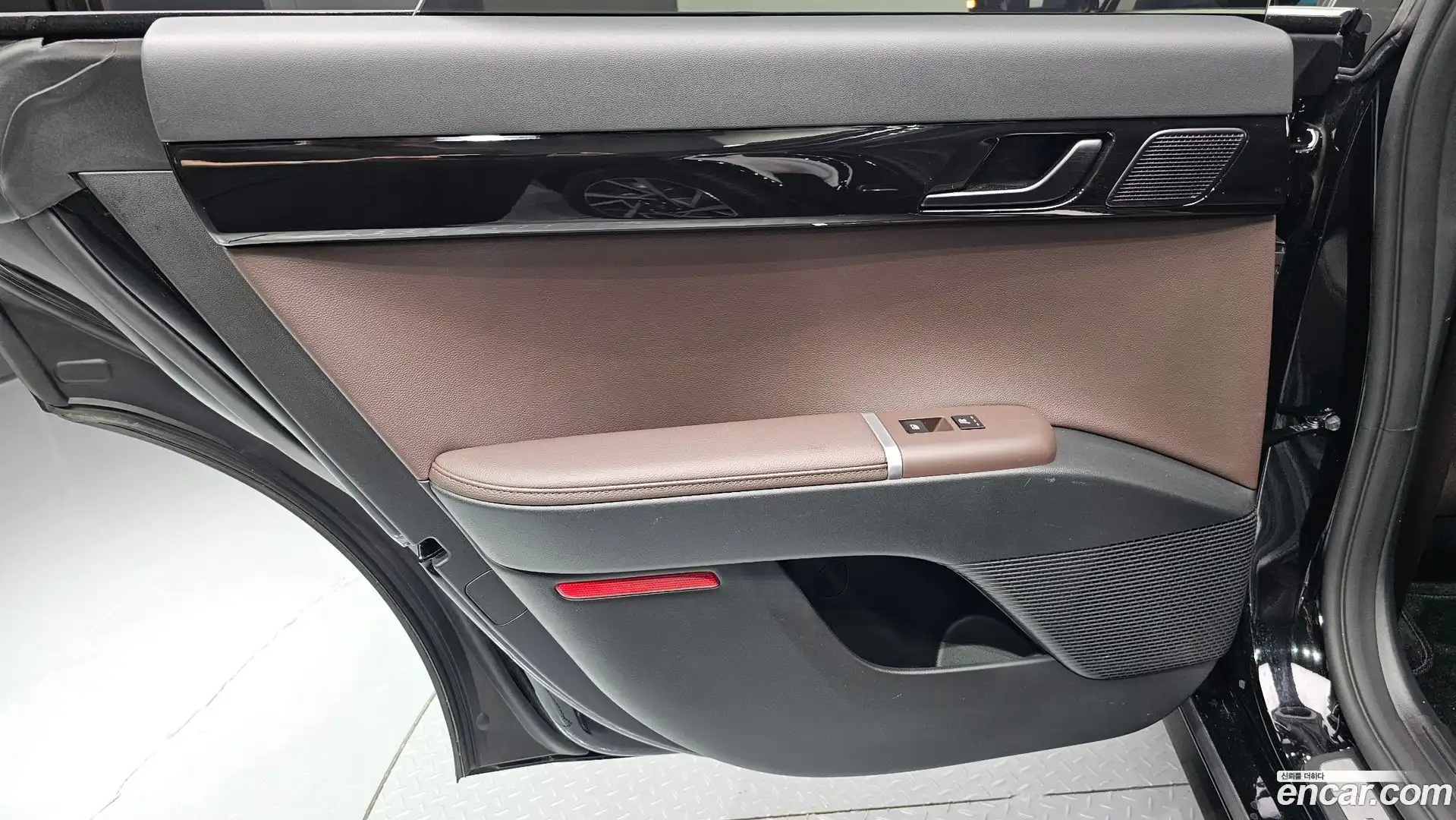 Grandeur Hyundai 2024.5-INNER-035
