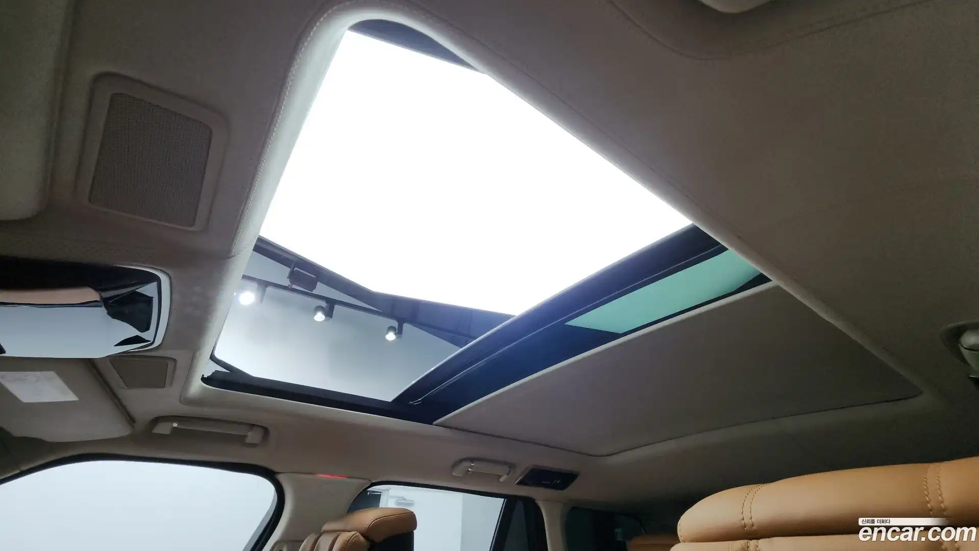Range Rover Land Rover 2021.10-OPTION-022