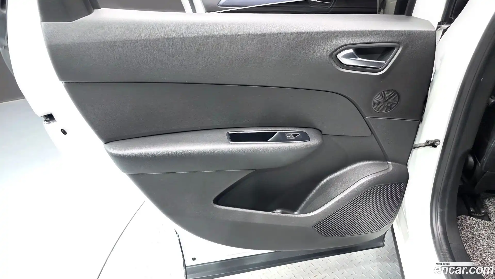 XM3 Renault Korea 2020.5-INNER-035
