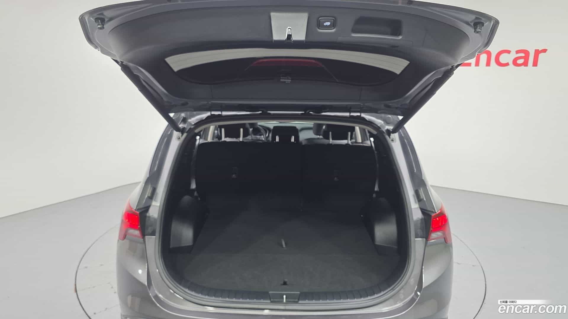 Santafe Hyundai 2022.6-OPTION-024