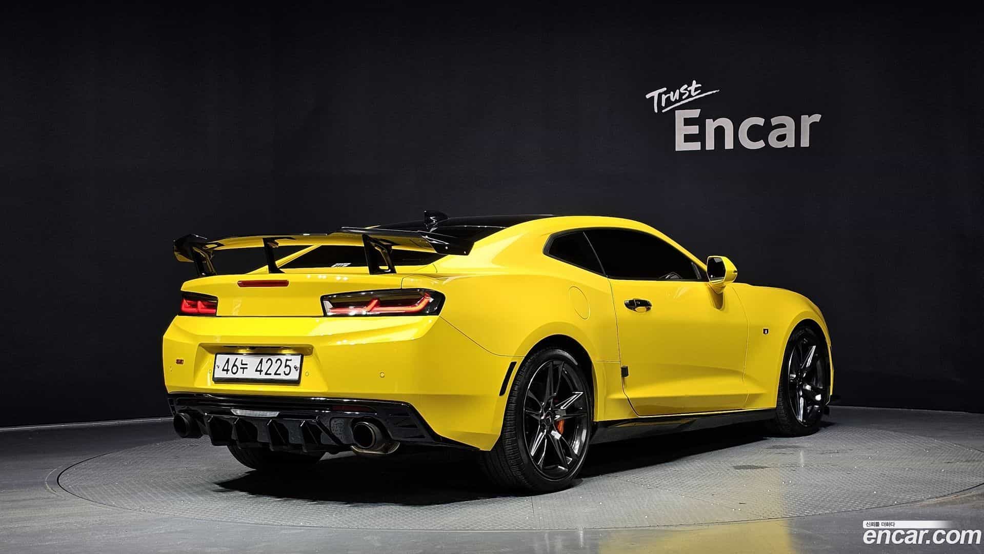 Camaro Chevrolet 2017.11-OUTER-002