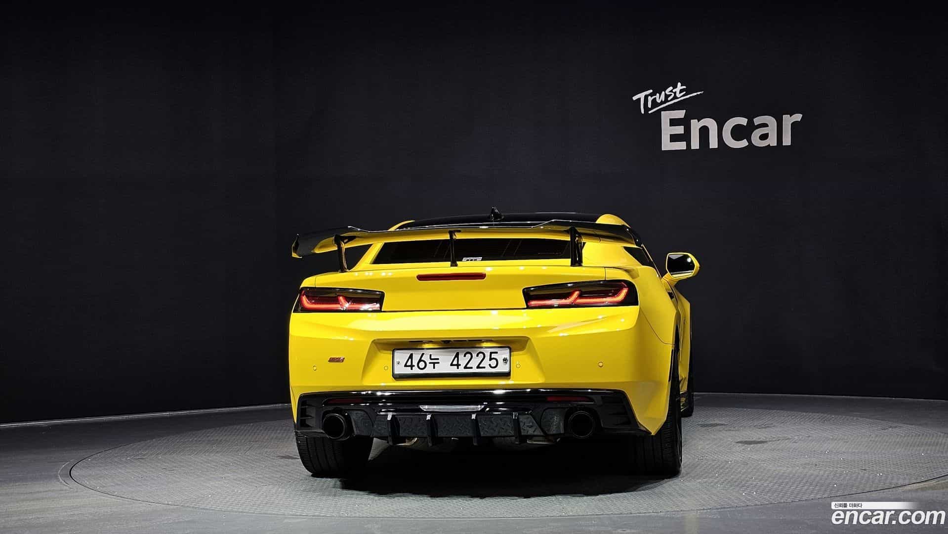 Camaro Chevrolet 2017.11-OUTER-004