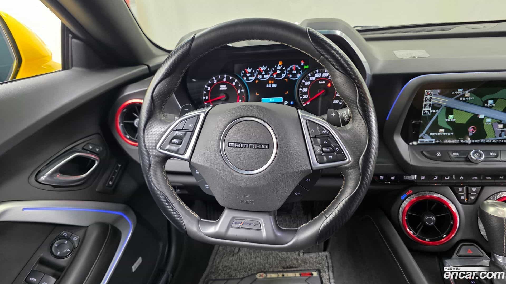 Camaro Chevrolet 2017.11-OPTION-017