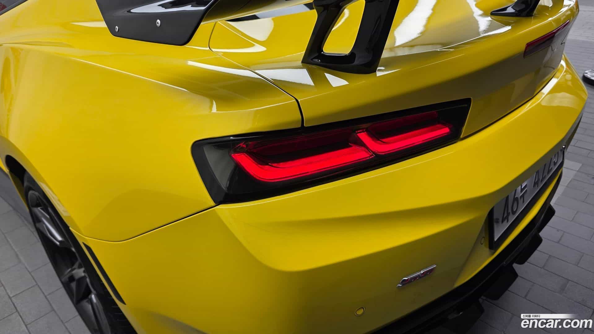 Camaro Chevrolet 2017.11-OUTER-033