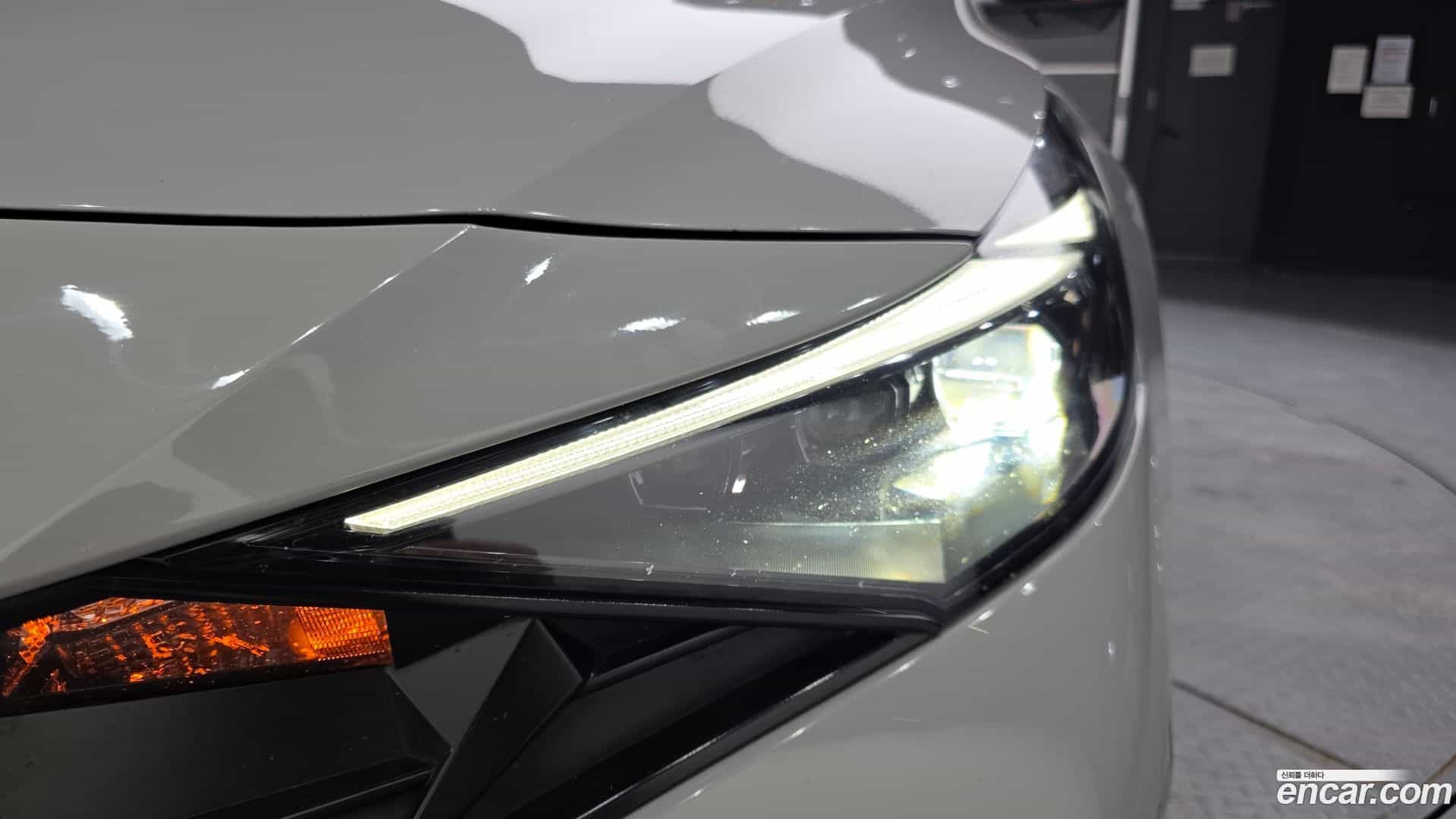AVANTE Hyundai 2022.0-OUTER-032