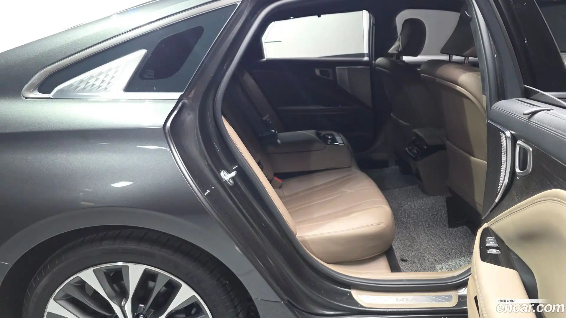 K8 Kia 2022.5-OPTION-016