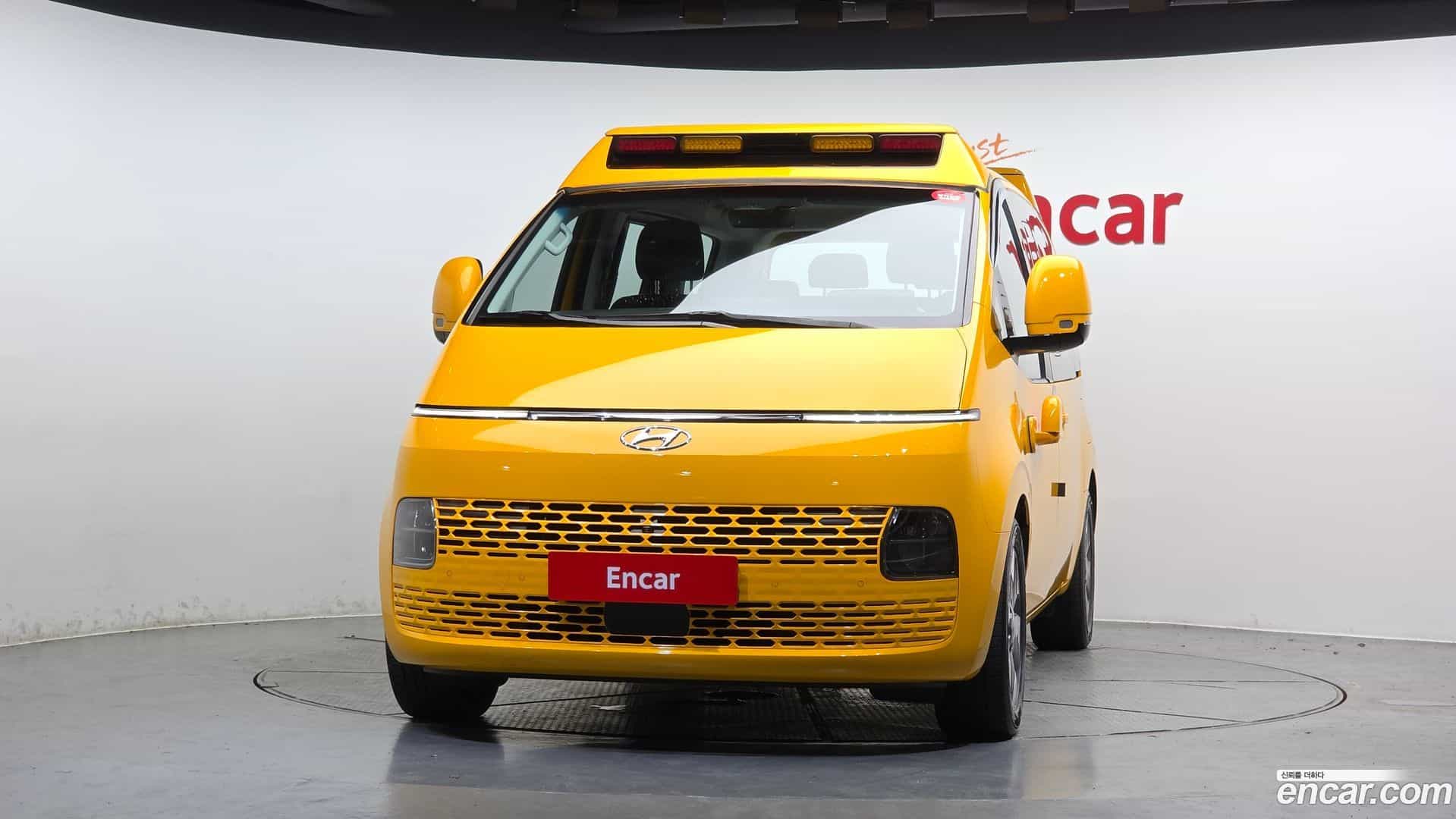 Staria Hyundai 2023.3-OUTER-003