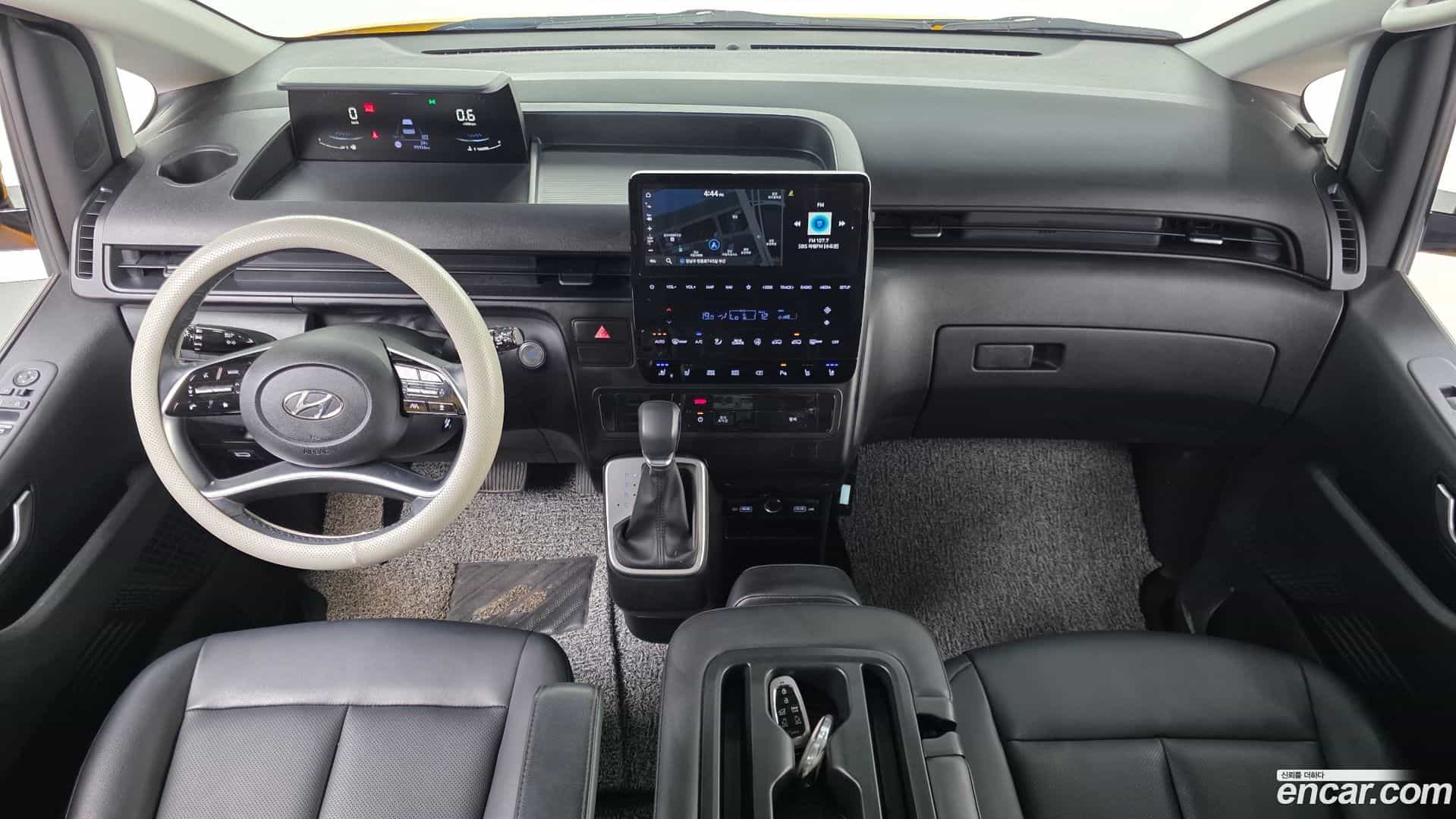 Staria Hyundai 2023.3-INNER-007