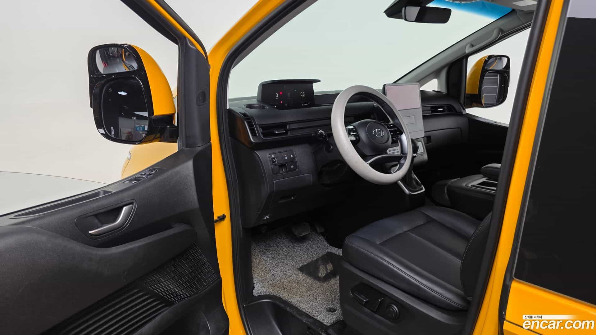 Staria Hyundai 2023.3-INNER-010