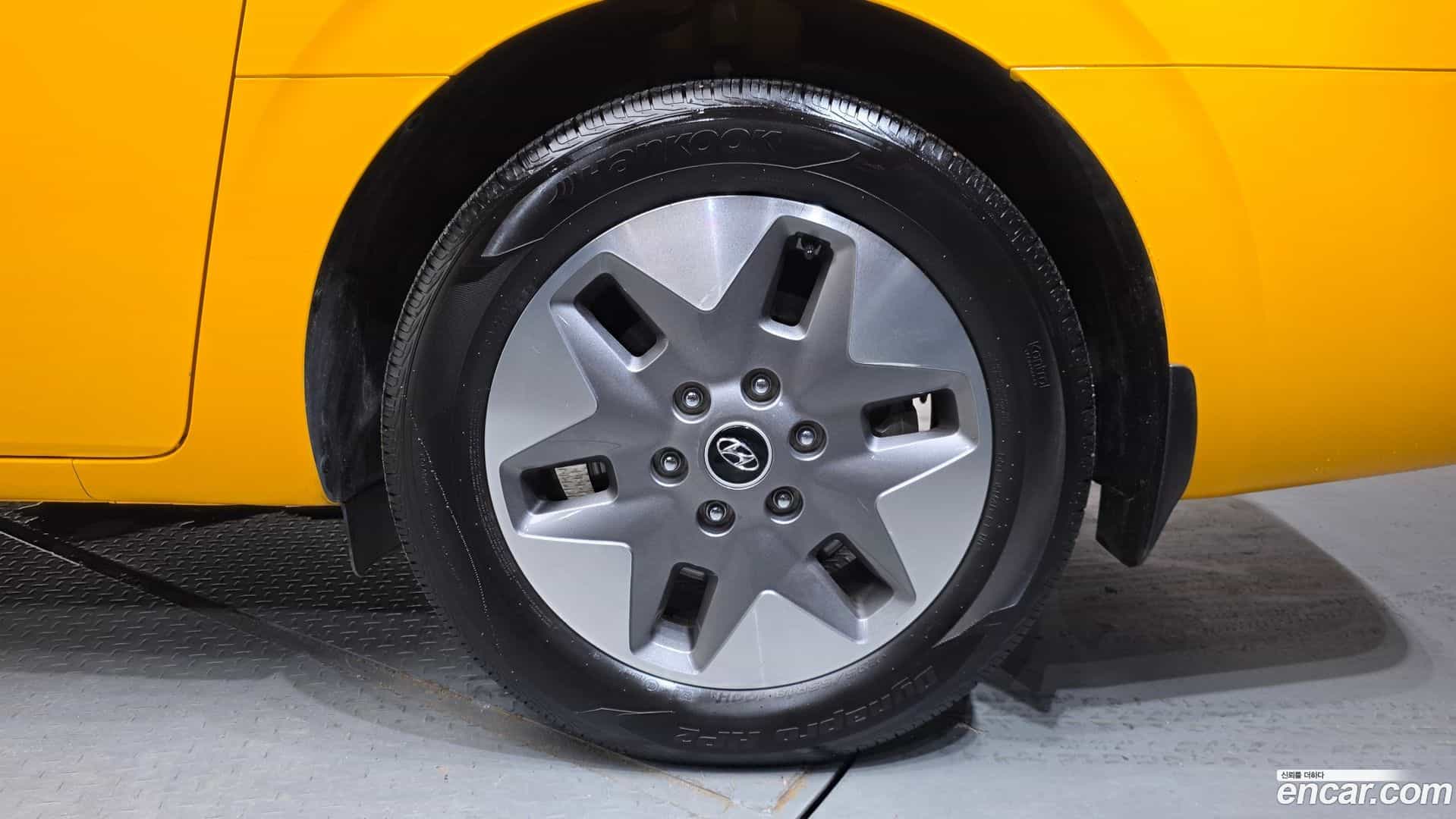 Staria Hyundai 2023.3-OUTER-031