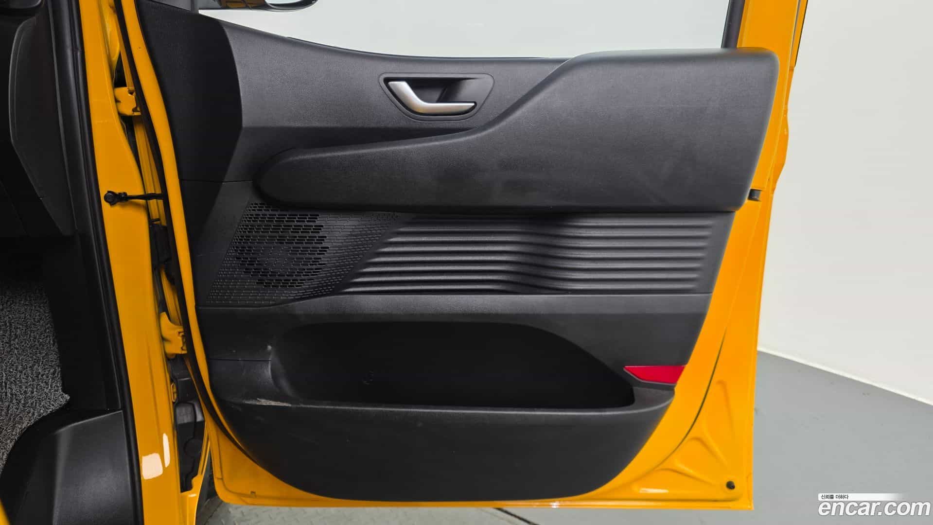 Staria Hyundai 2023.3-INNER-035