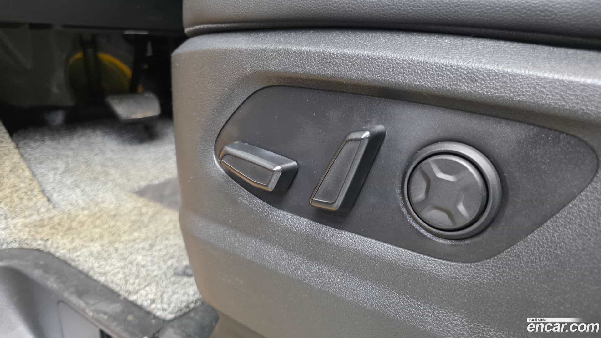 Staria Hyundai 2023.3-OPTION-044
