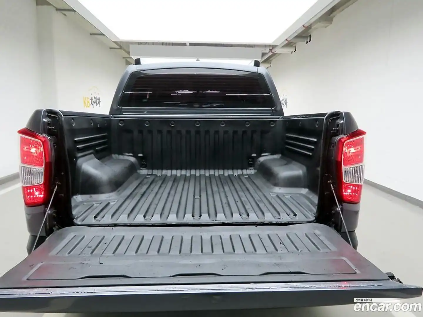 Rexton KG Mobility 2020.5-OUTER-005
